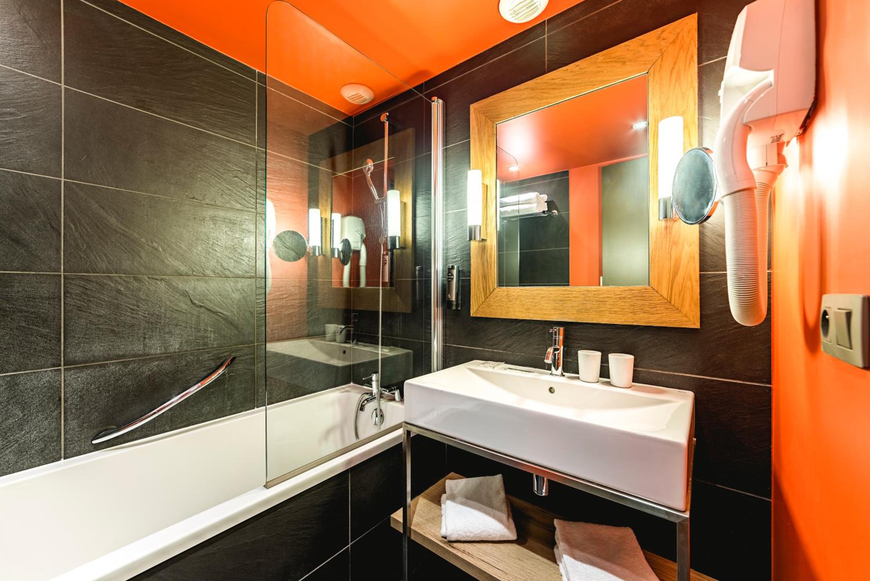 Superior Triple Room - Mont-Blanc side - Photo 4