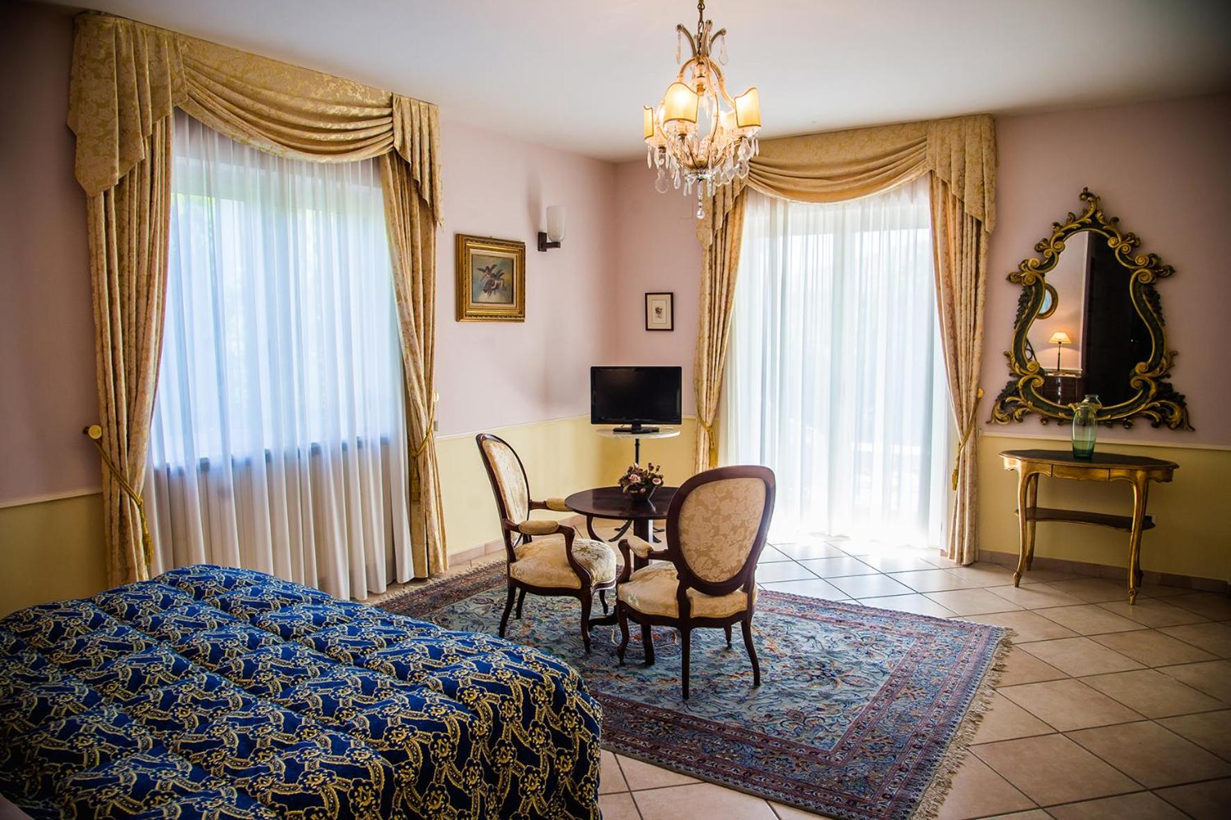 Double Room photo 1