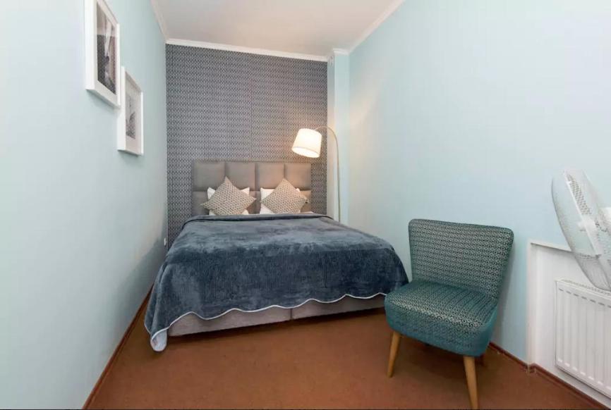 One-Bedroom Apartment photo 2