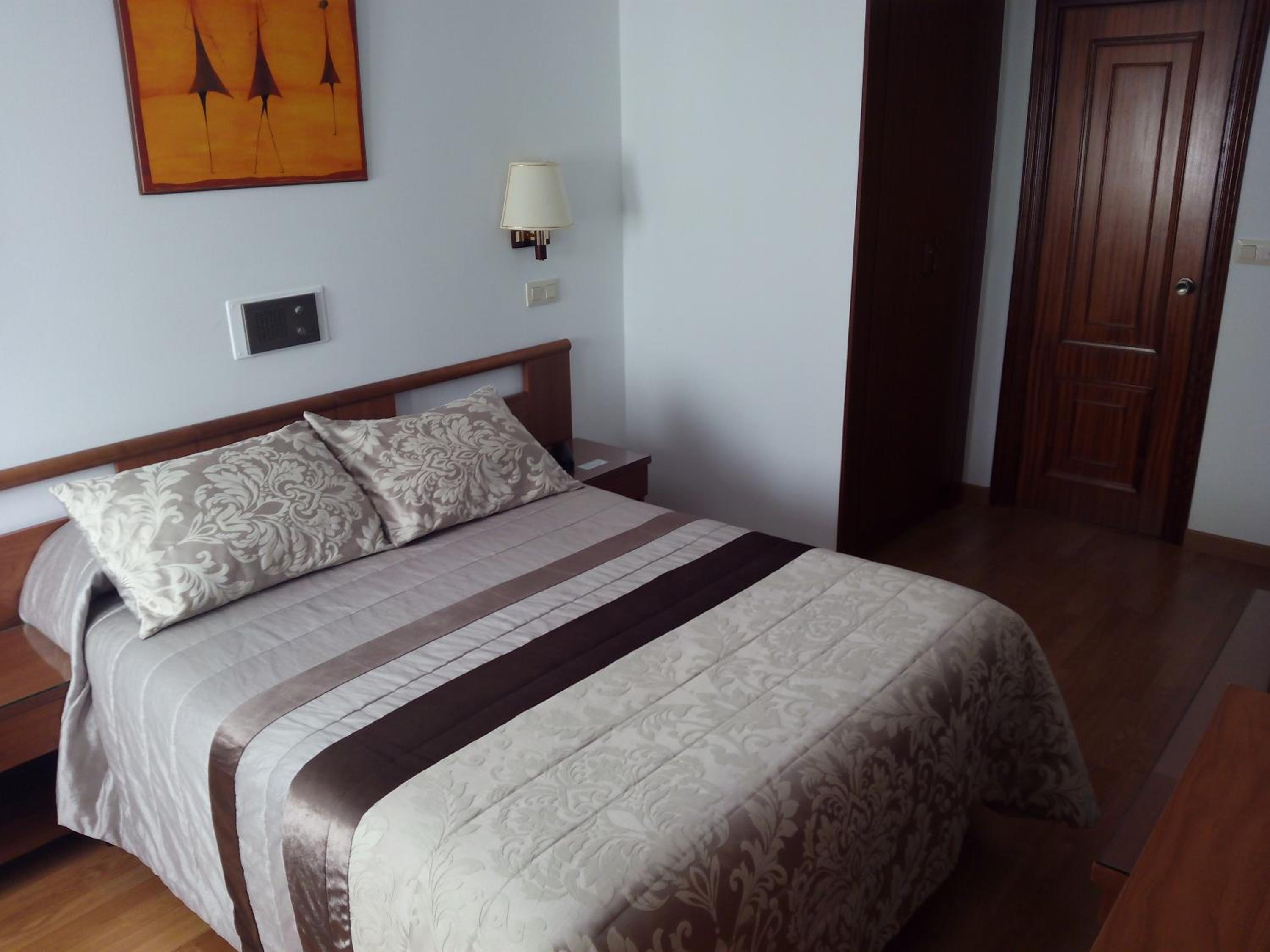 Double or Twin Room photo 3