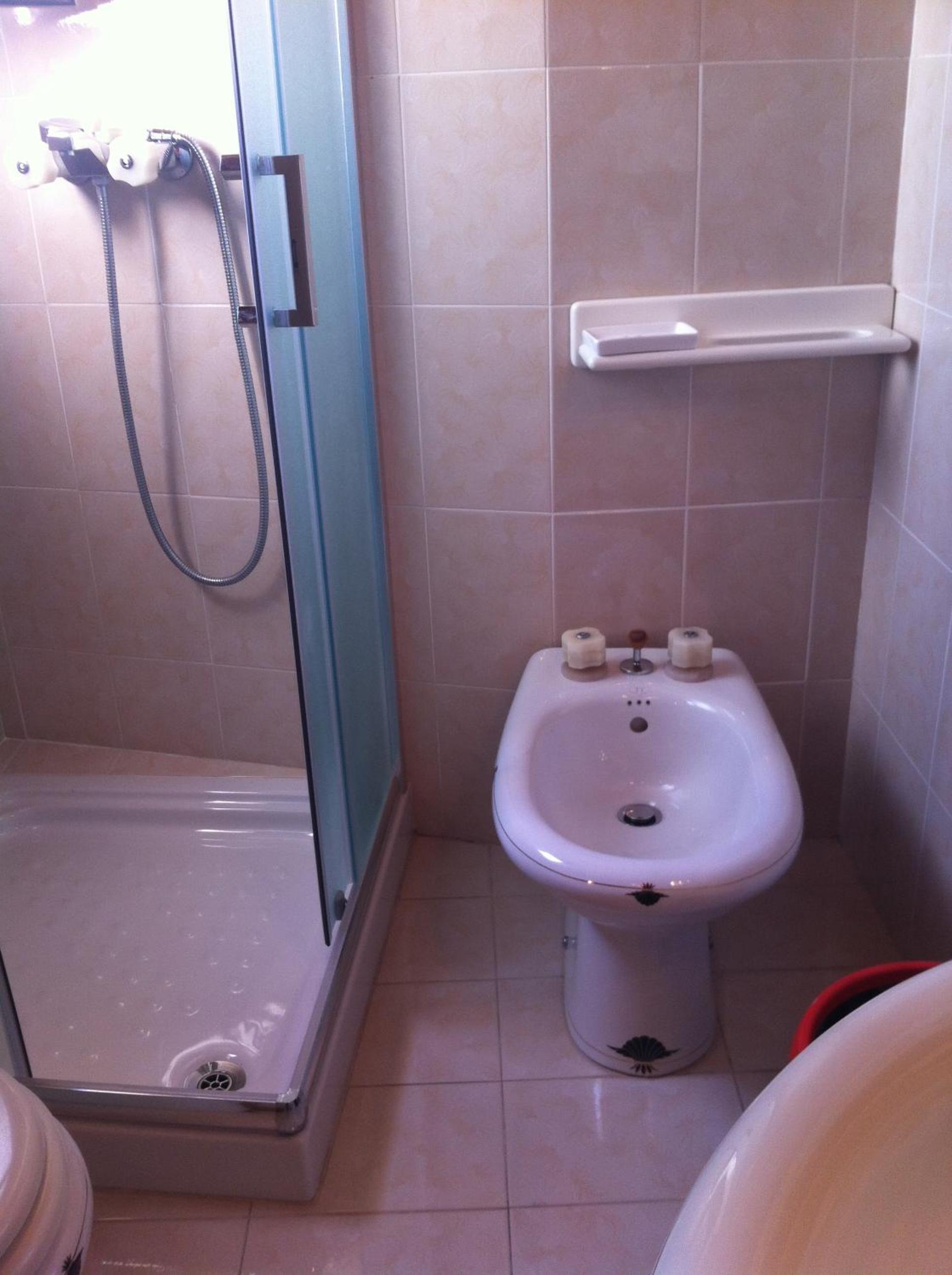 Quadruple Room with Sea View - Photo 2