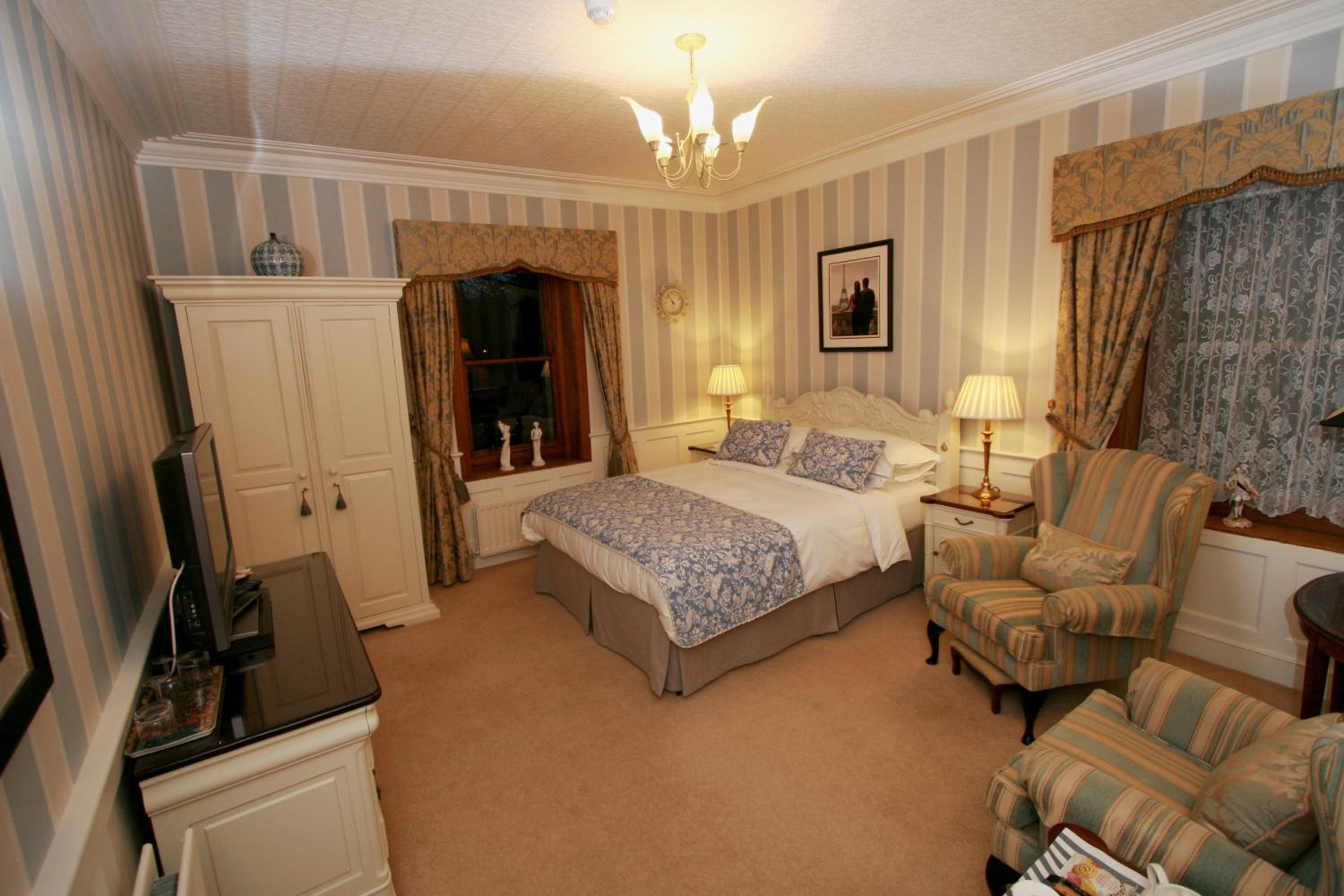 Deluxe Double Room with Shower photo 3