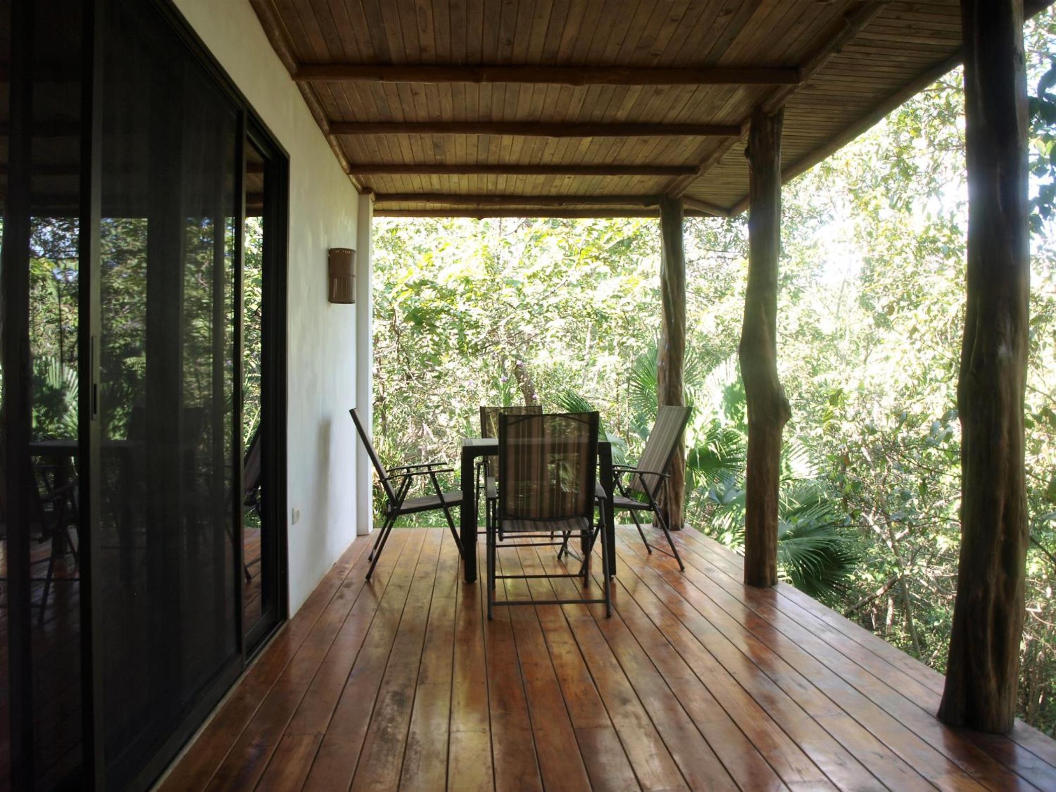 Deluxe Bungalow