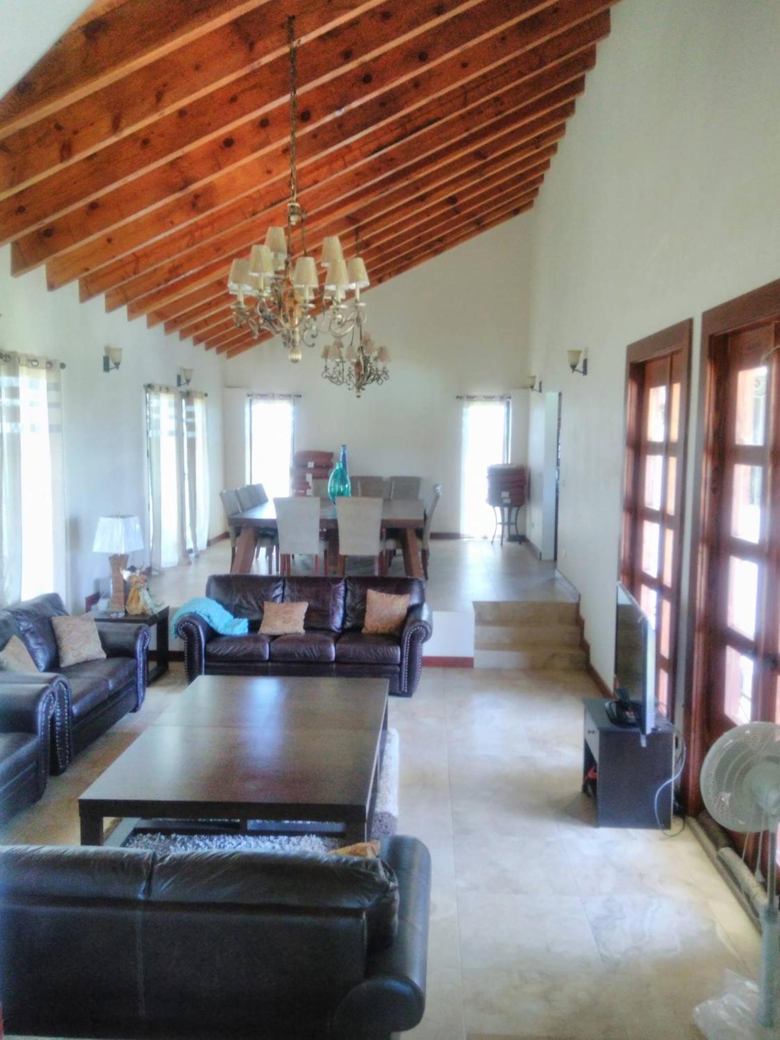 Villa with Private Pool - Photo 22