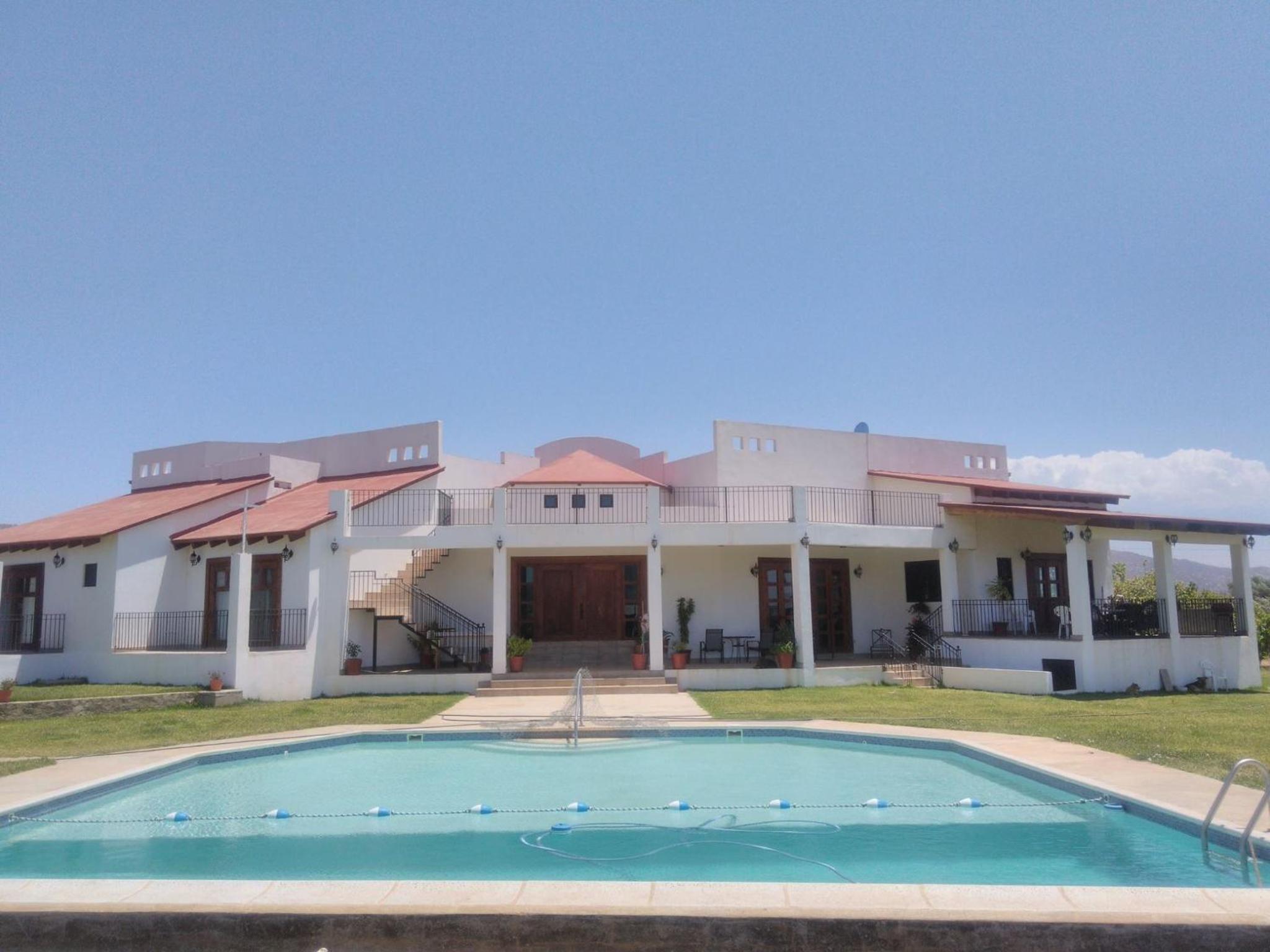 Villa with Private Pool - Photo 21