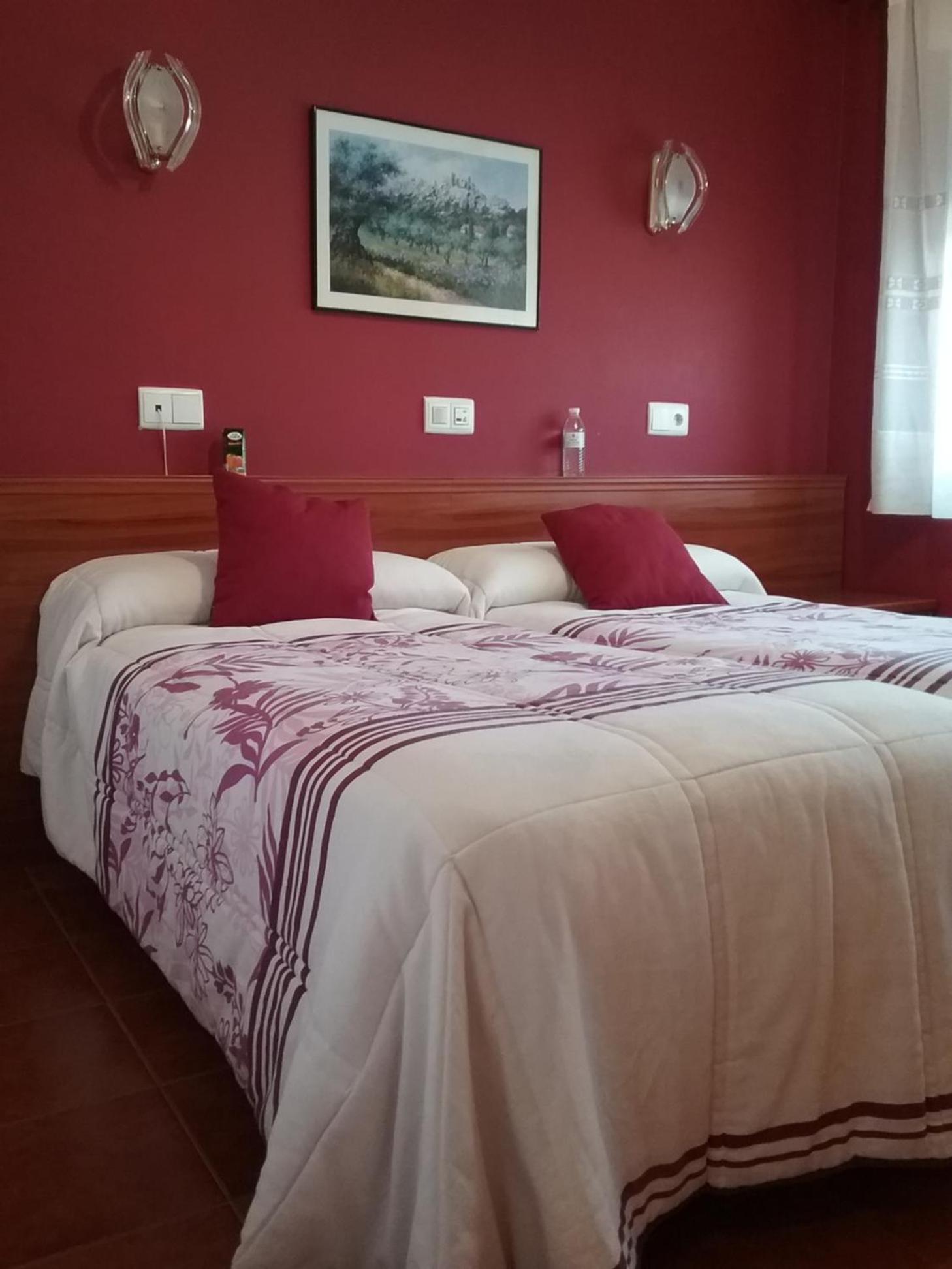Double Room - Photo 34