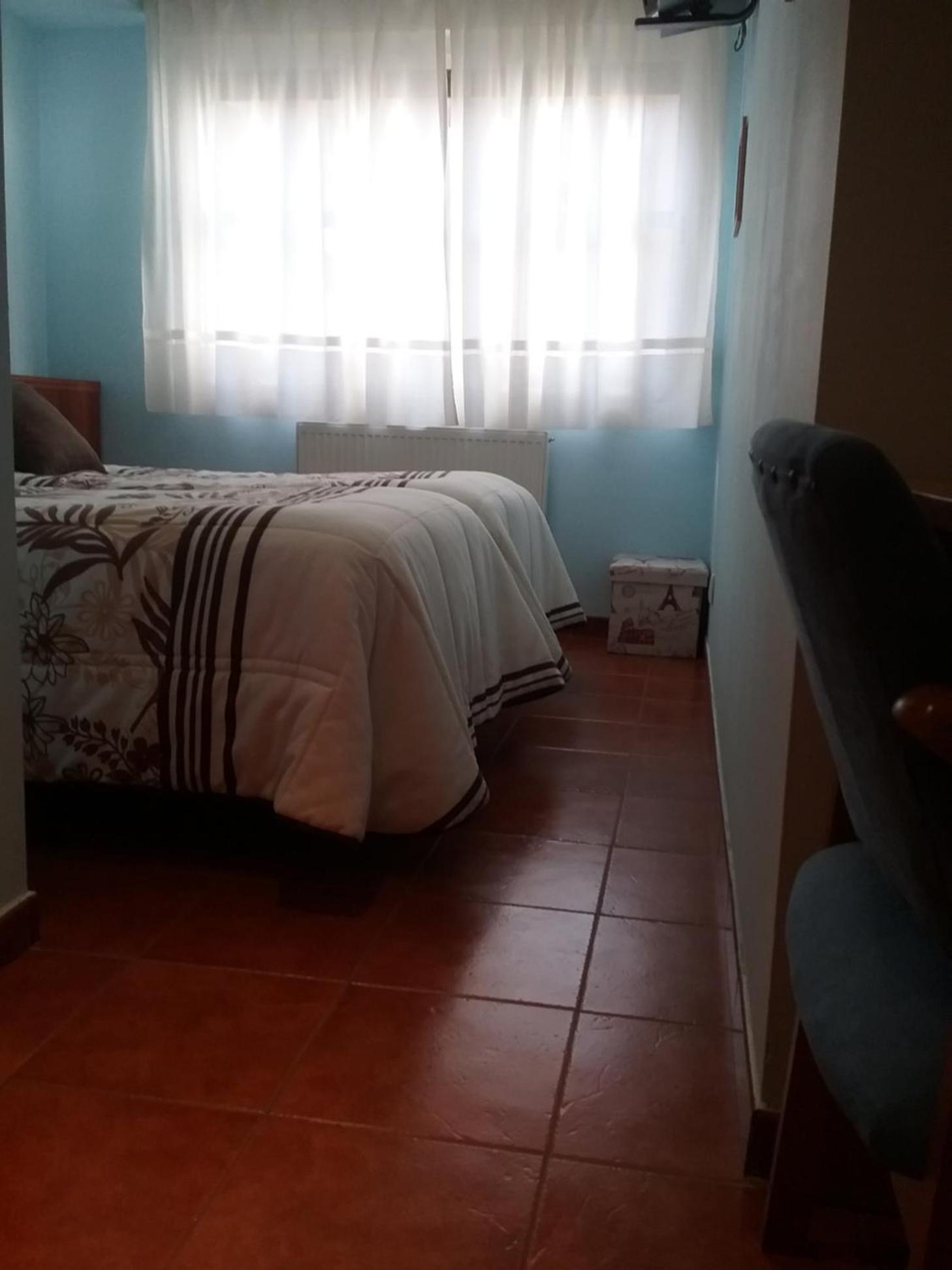 Double Room - Photo 4