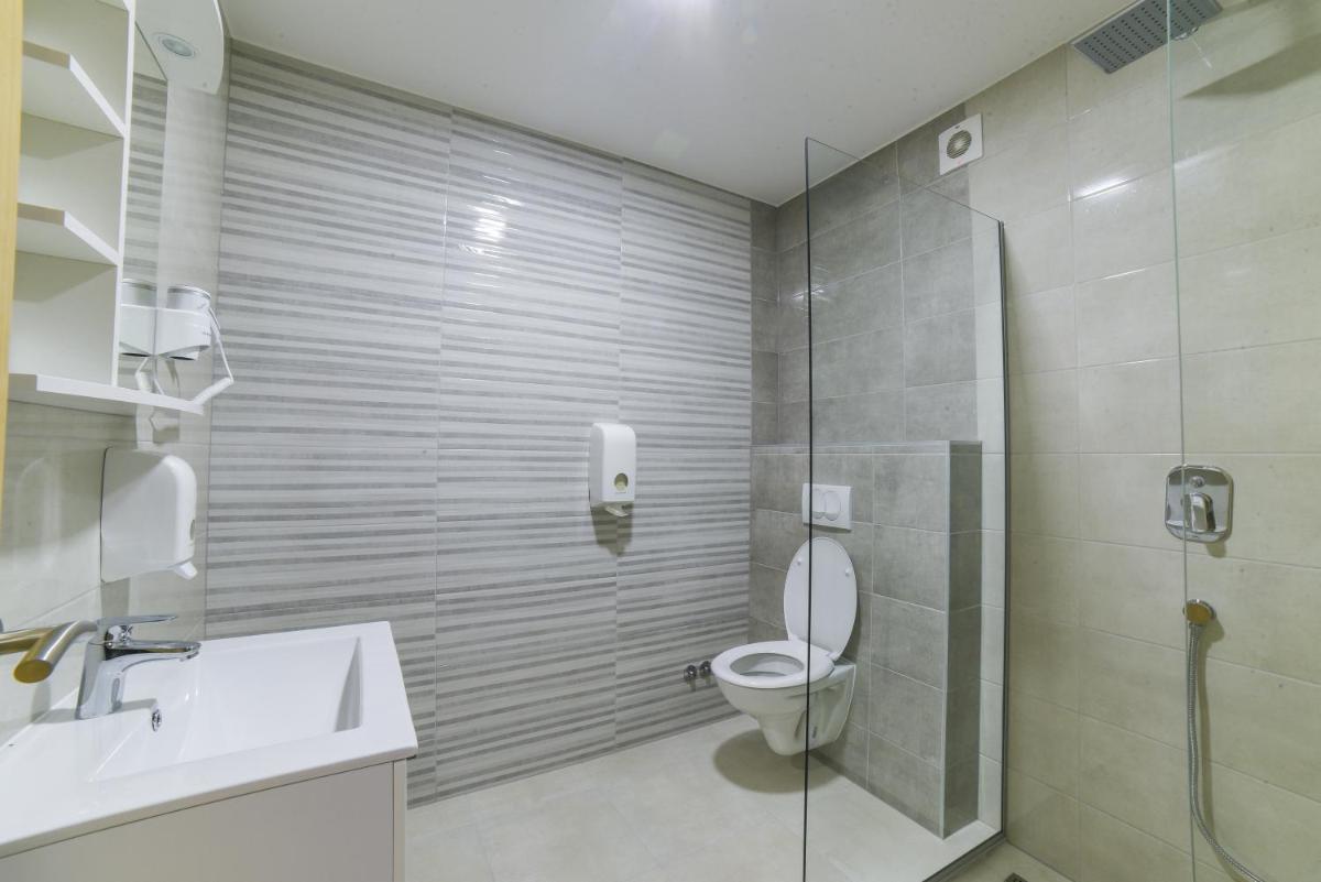 Deluxe Double or Twin Room photo 2