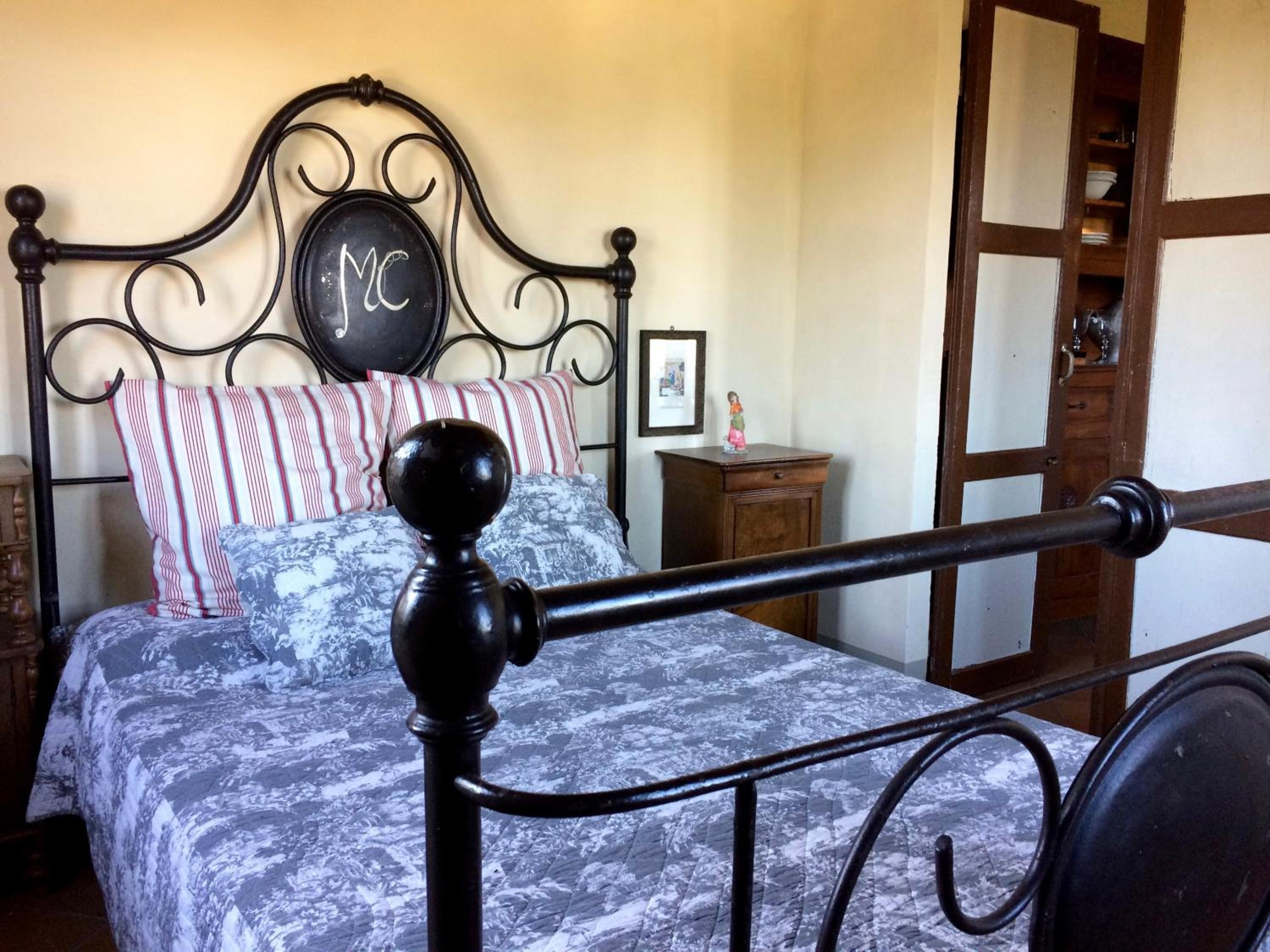 Two-Bedroom Apartment - Photo 1
