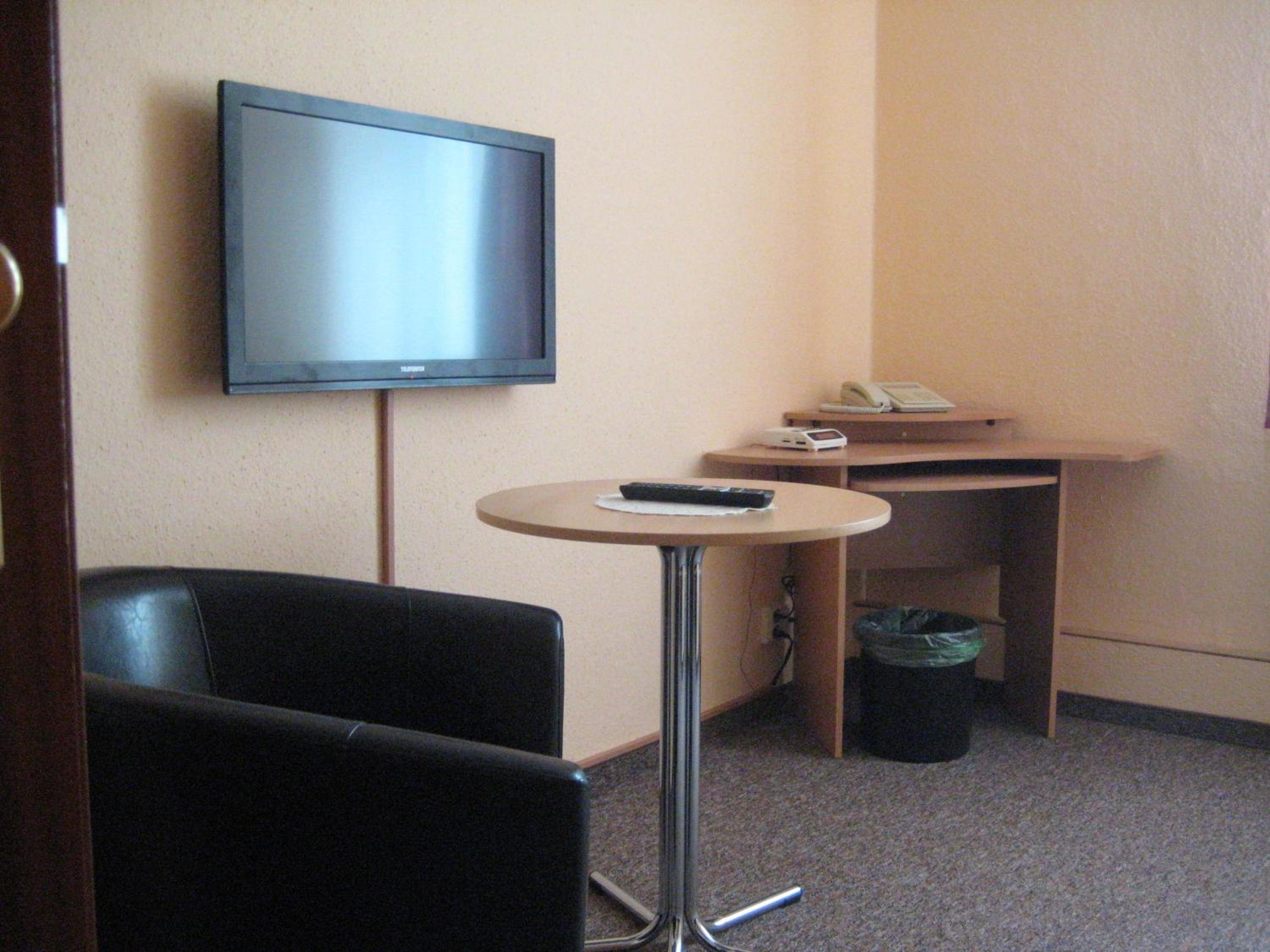 Single Room photo 2