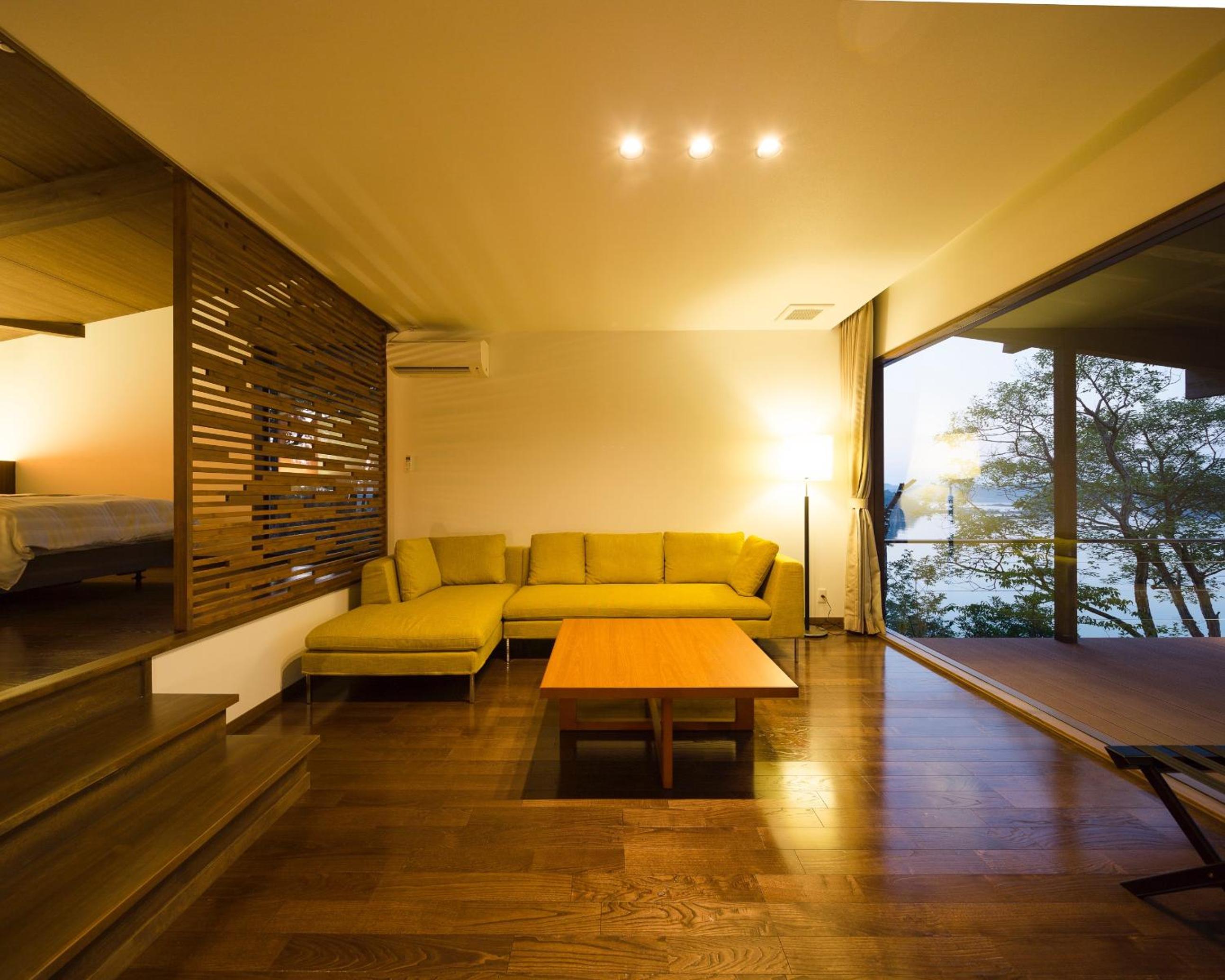 Deluxe Bungalow with Sea View