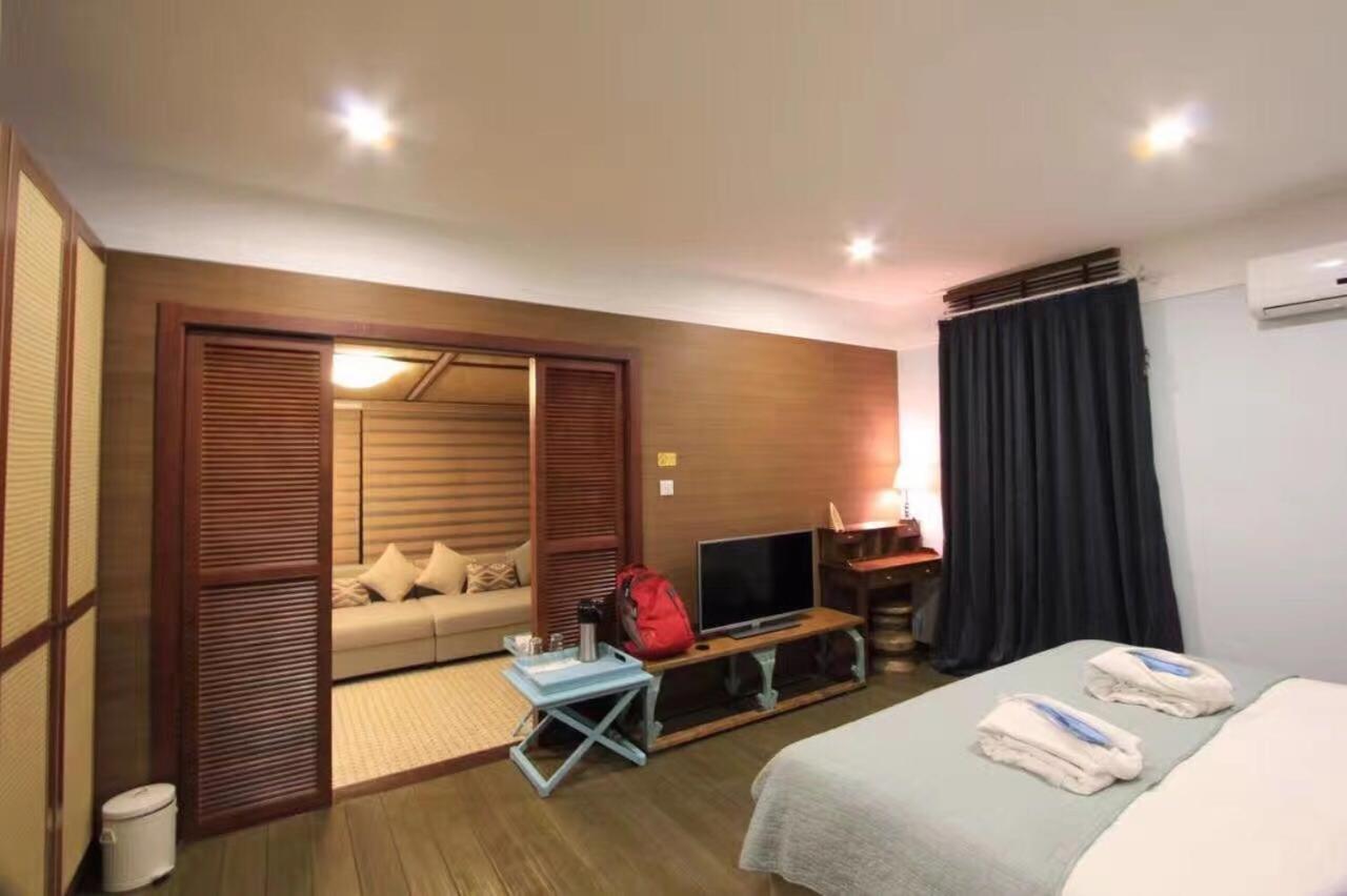 Studio Apartment photo 3