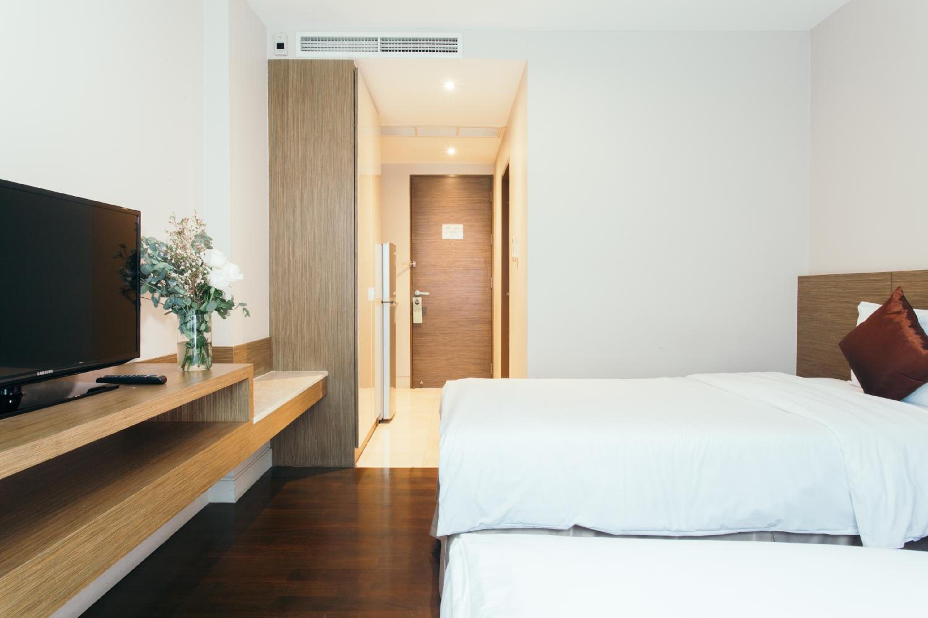 Standard Twin Room photo 3