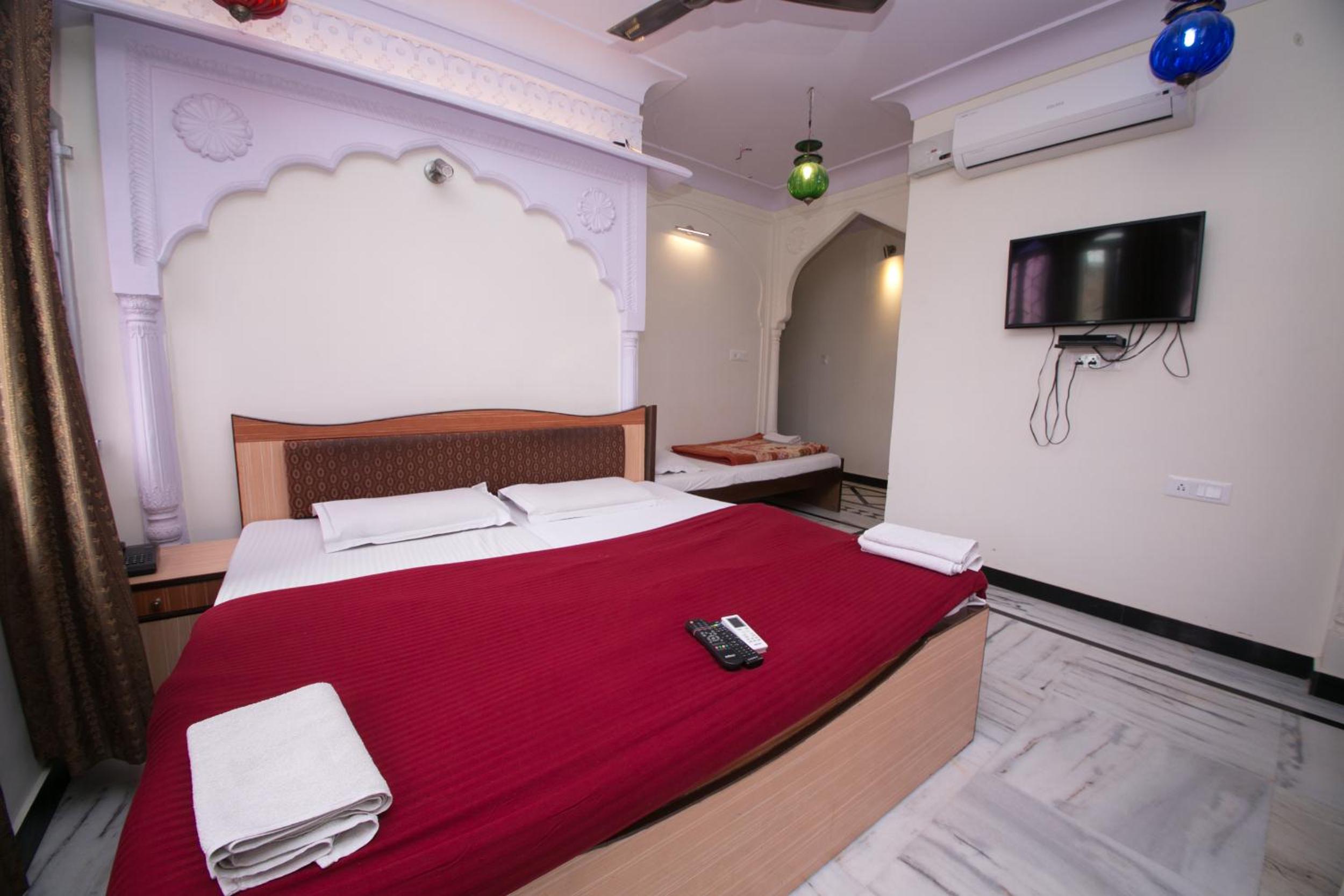Superior Triple Room  - 10% off on SURA Cocktails & Cuisines, Enjoy Live Music, Welcome Drink on Arrival and Free Pickup from Railway Station - Photo 1