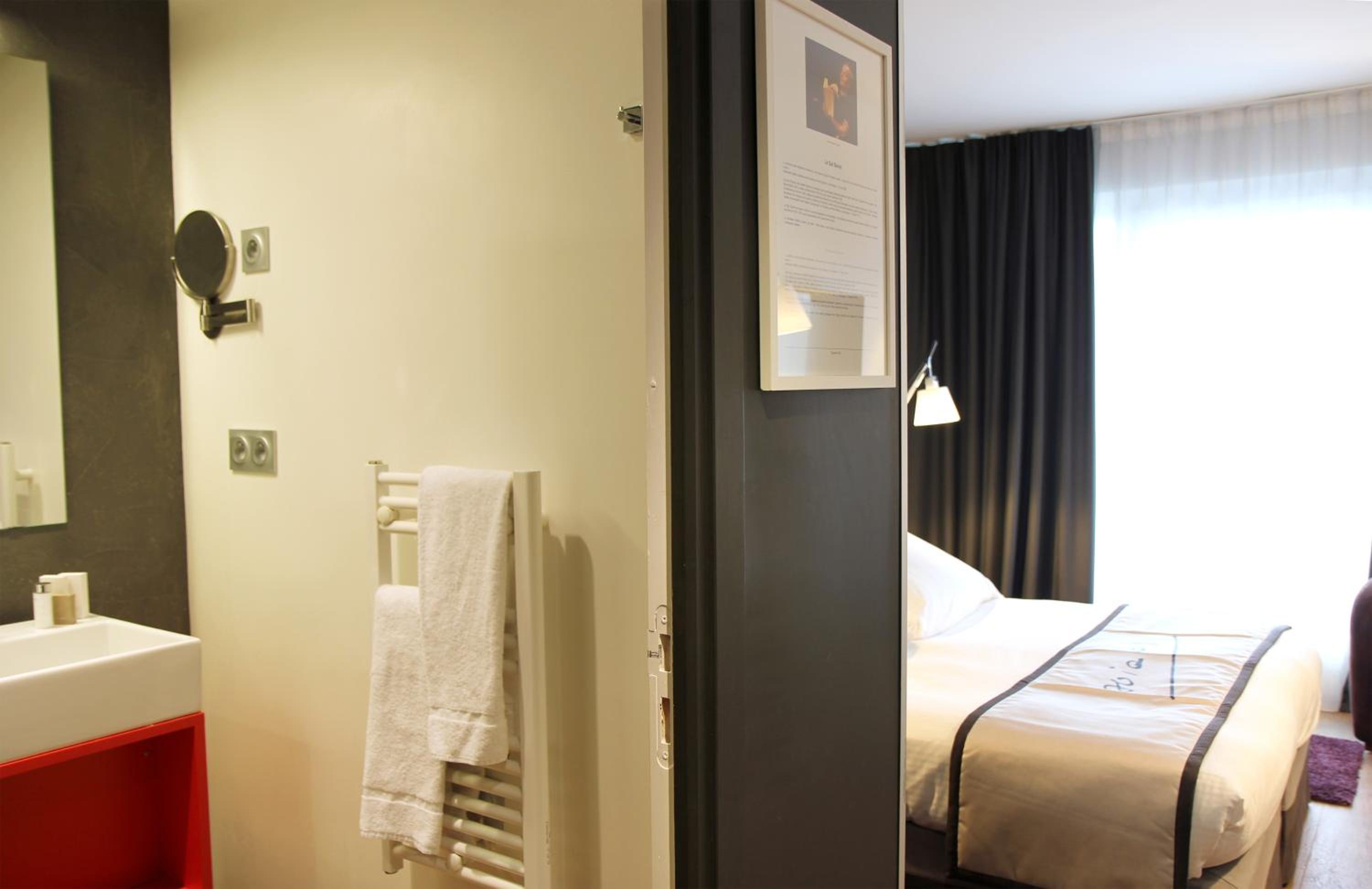 Comfort Queen Room - Non-Smoking  - Photo 3