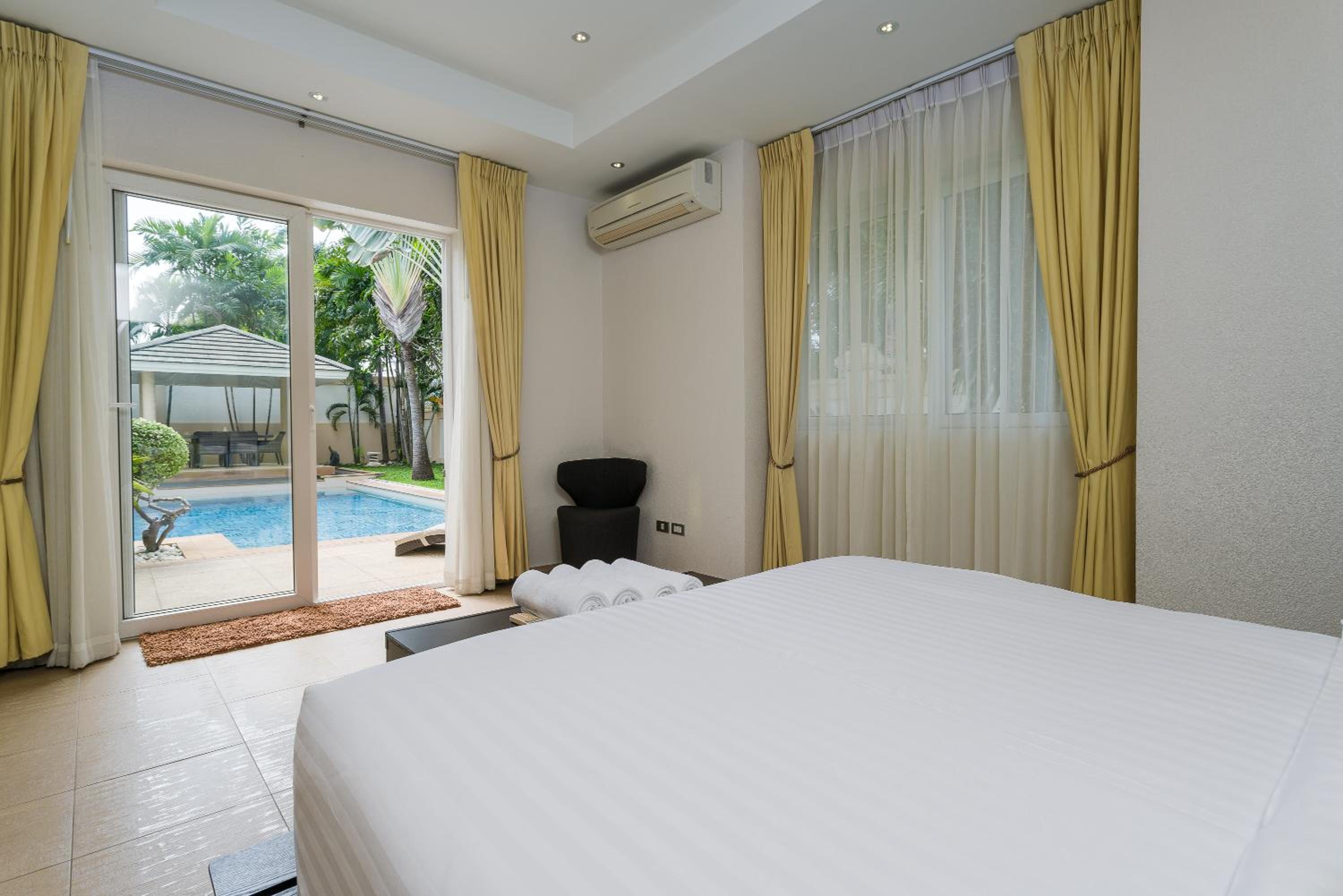 Villa With Private Pool