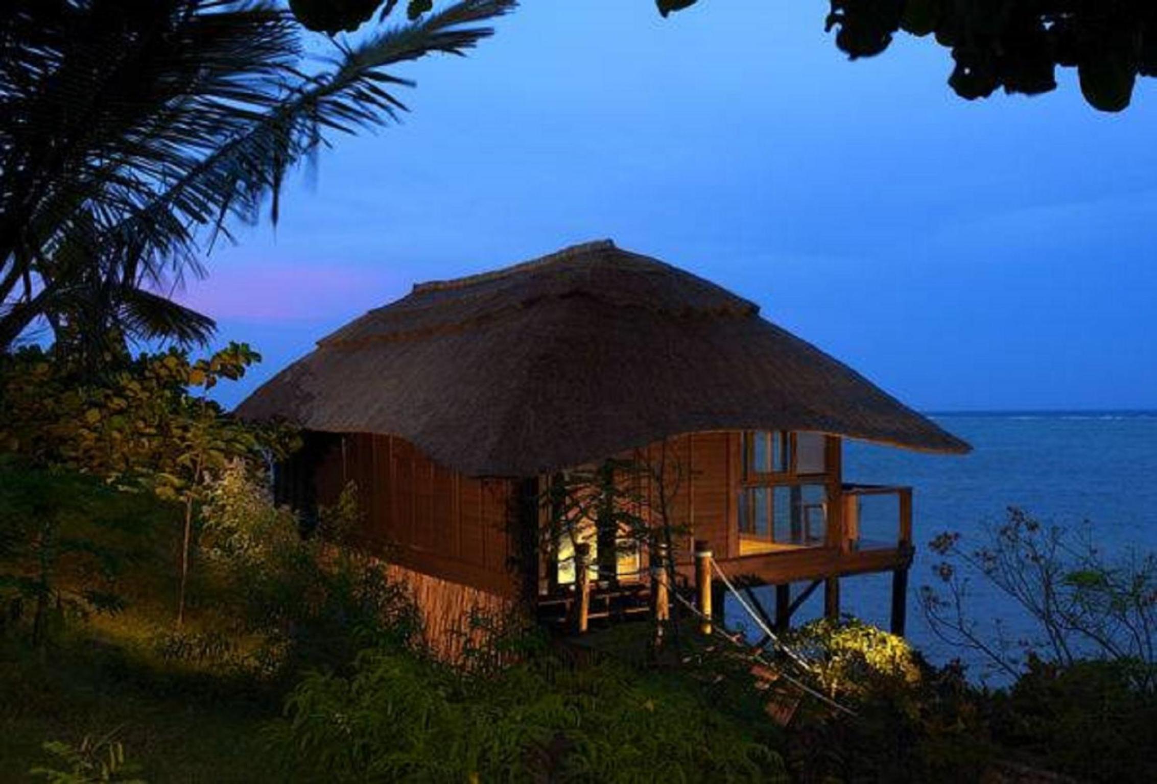 The Level Romance Ocean Front Pavilion - Photo 1
