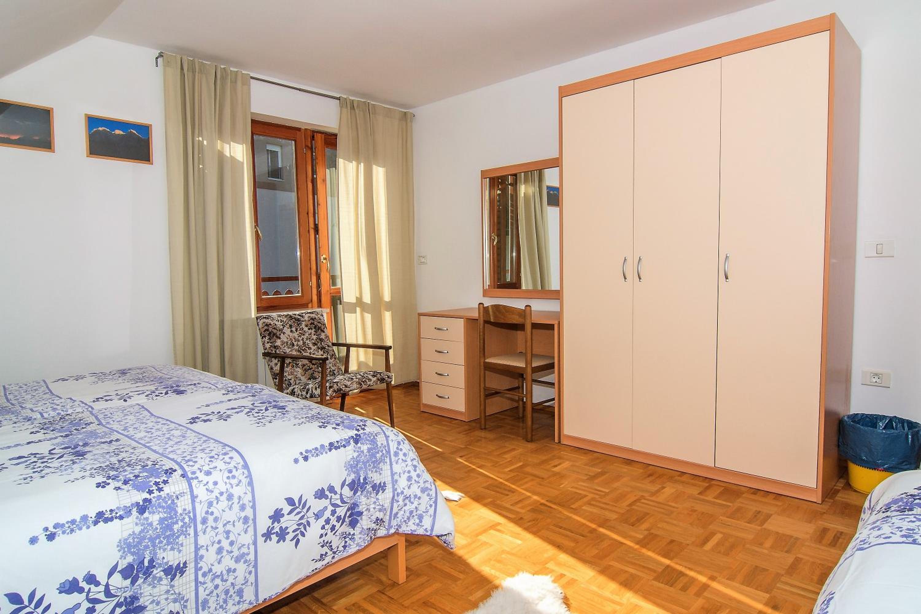 Superior One-Bedroom Apartment photo 1