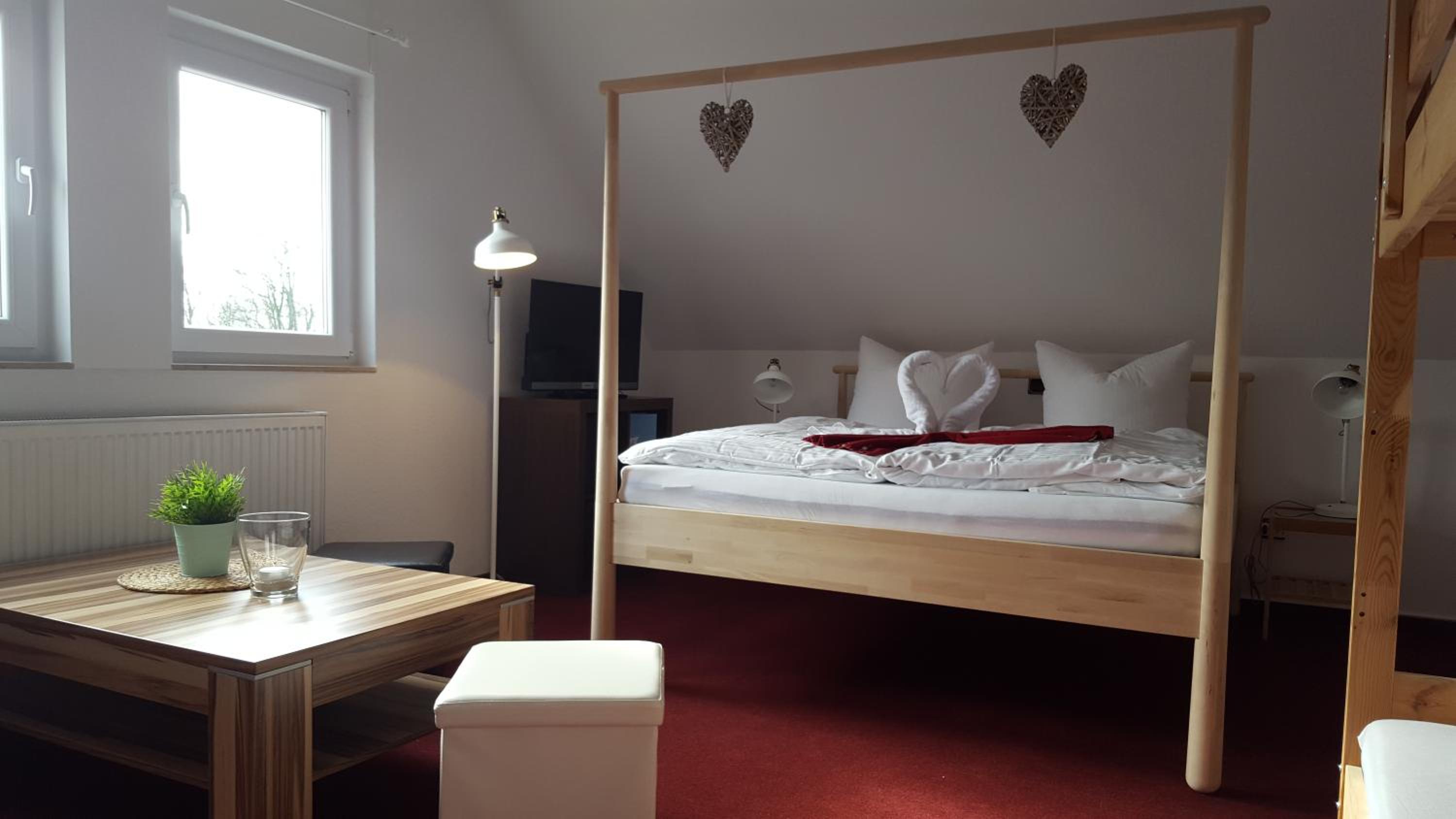Quadruple Room - Photo 15