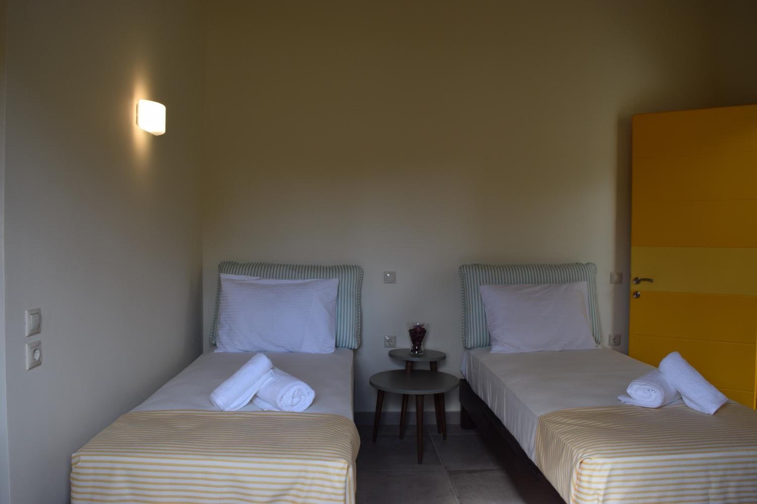 Helios Luxury Villa photo 3