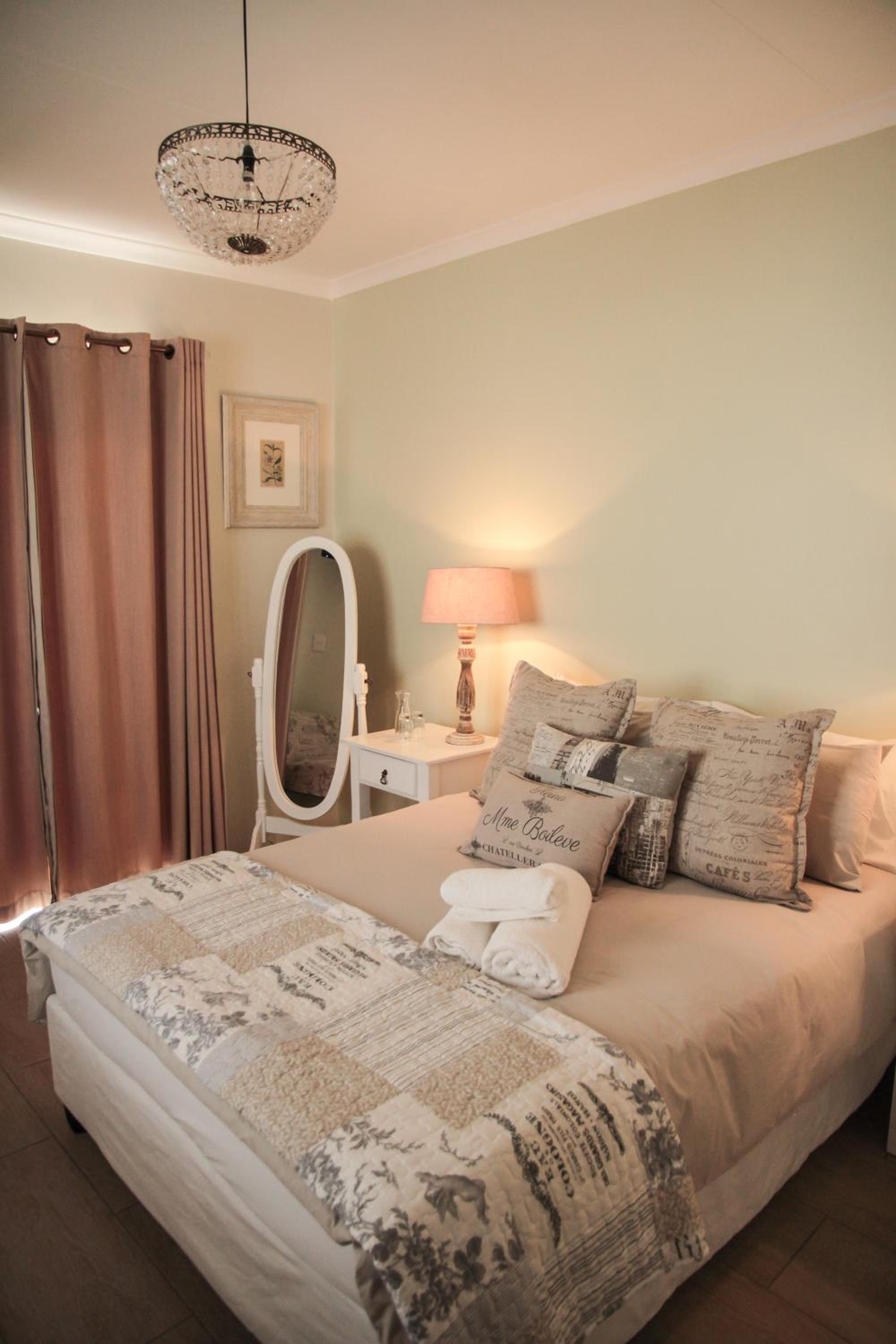 Deluxe Double Room - Photo 2