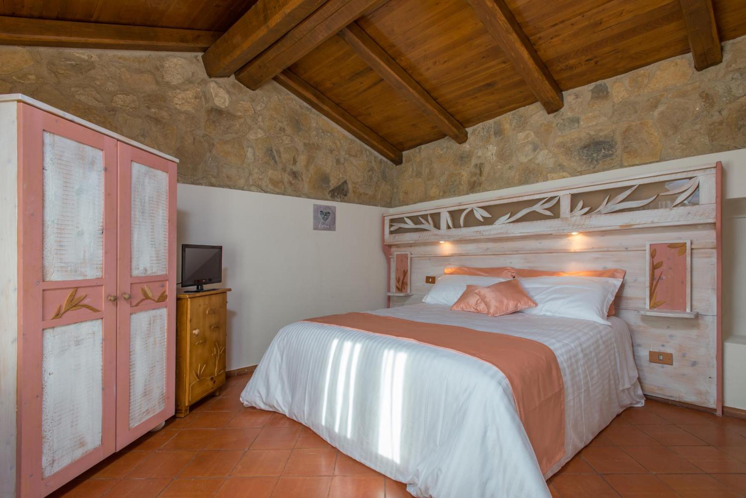 Quadruple Room photo 2