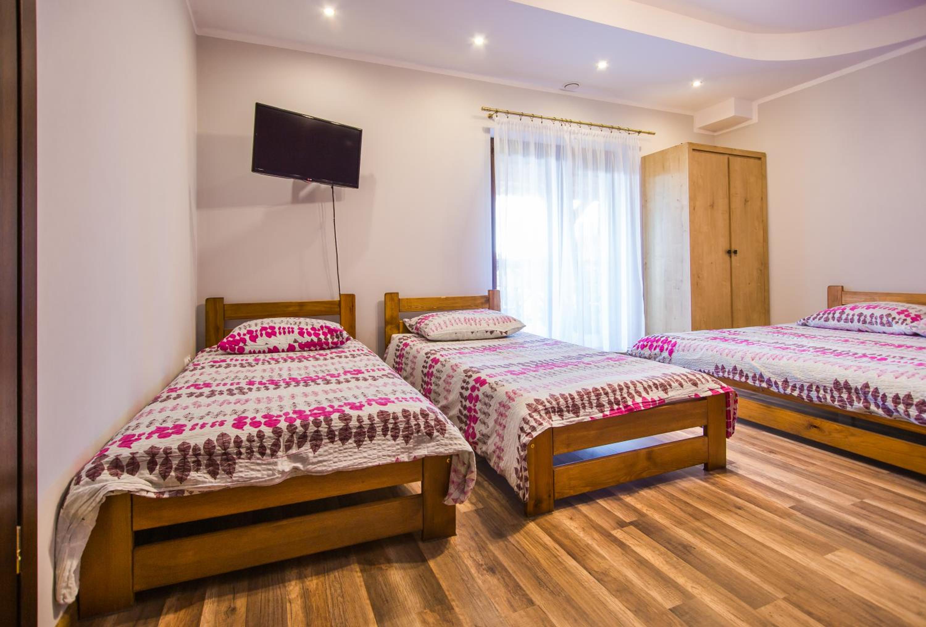 Quadruple Room with Terrace photo 2