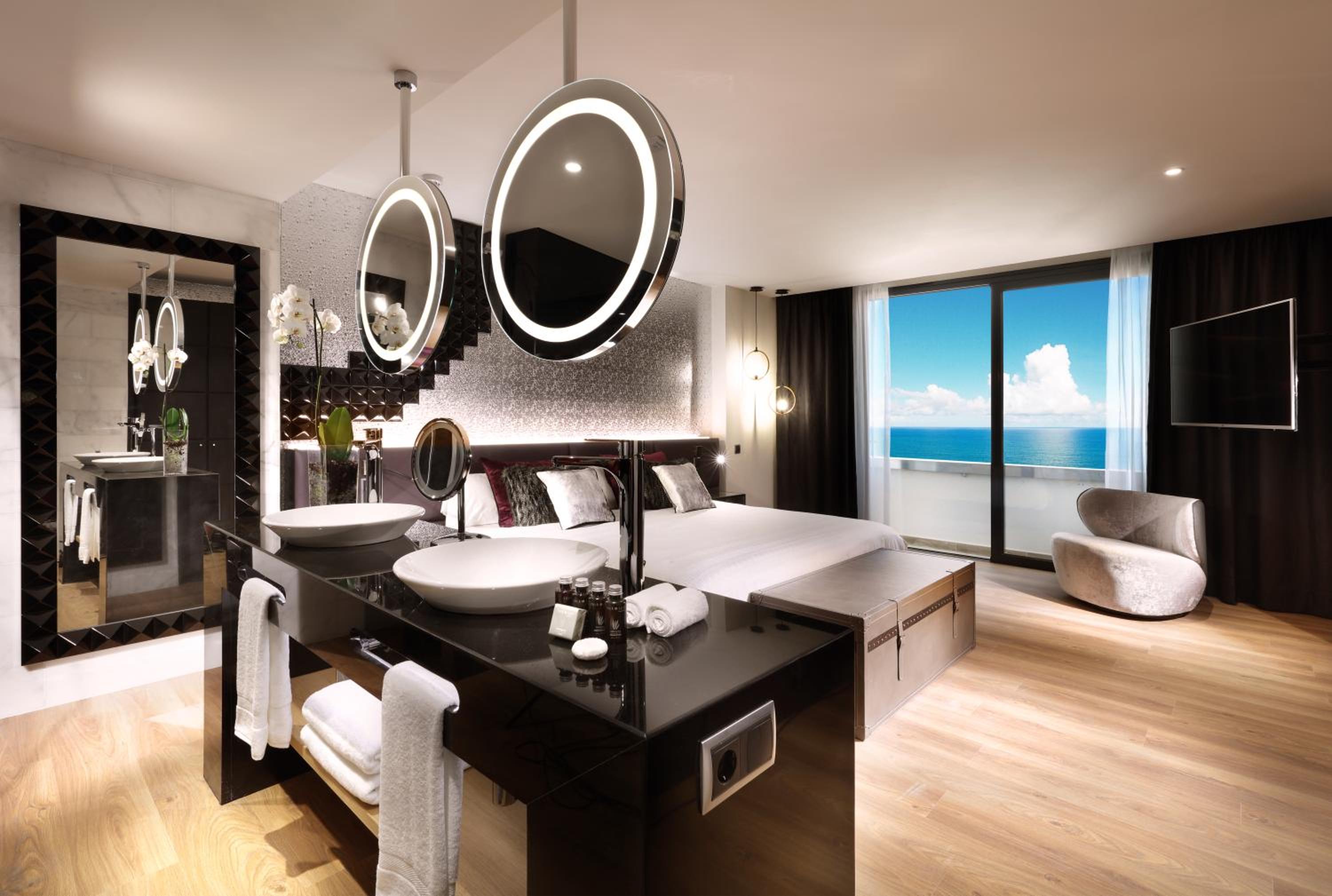Rock Suite Platinum
