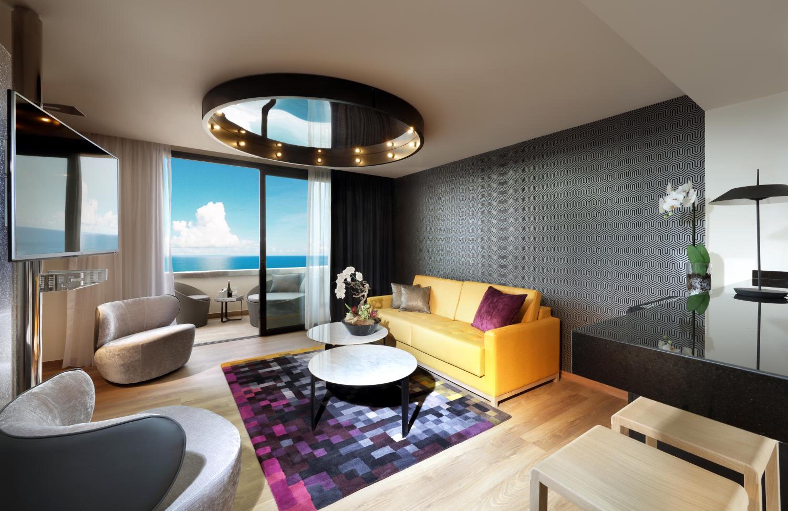Rock Suite Platinum