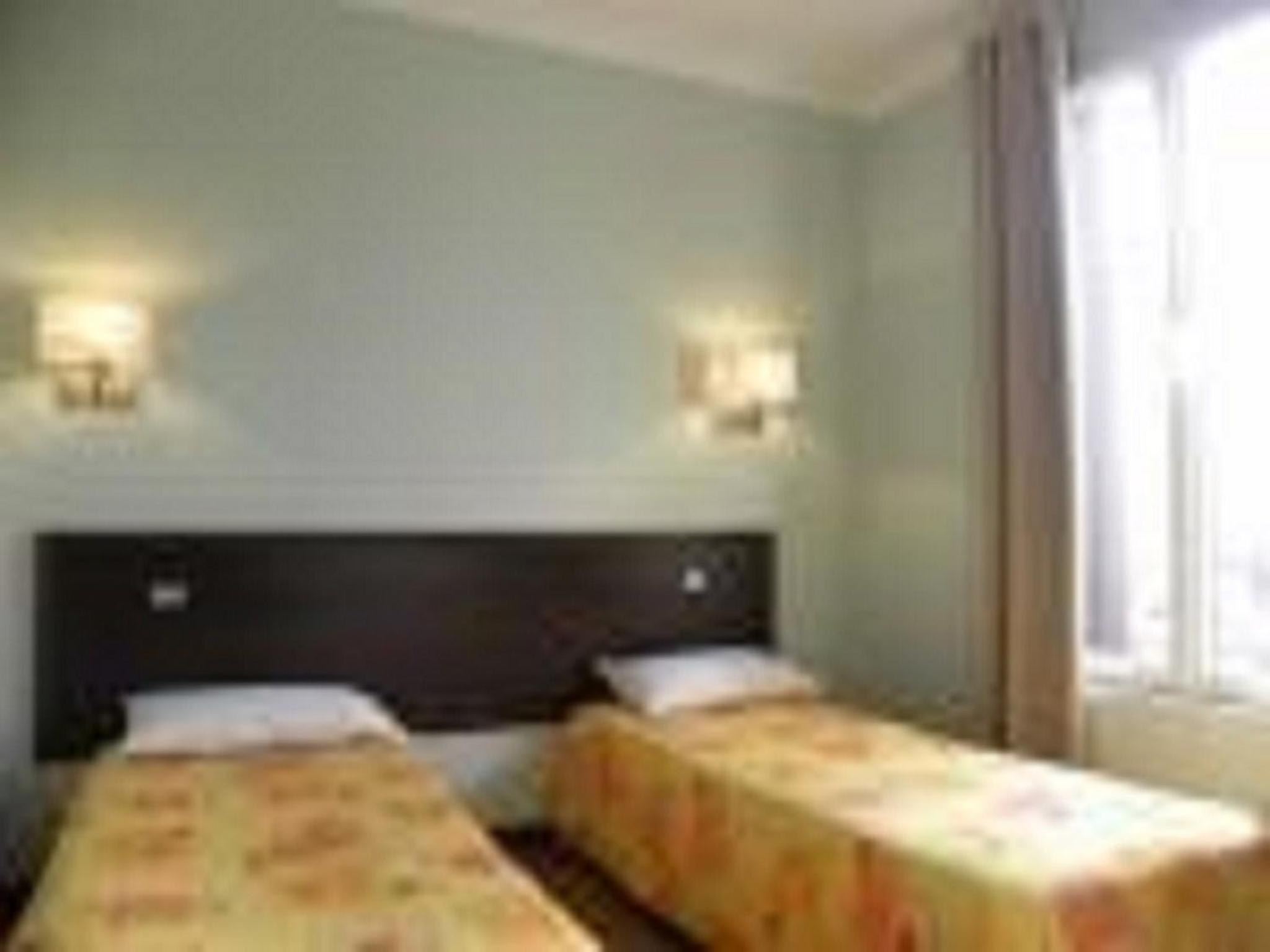 Twin Room photo 1