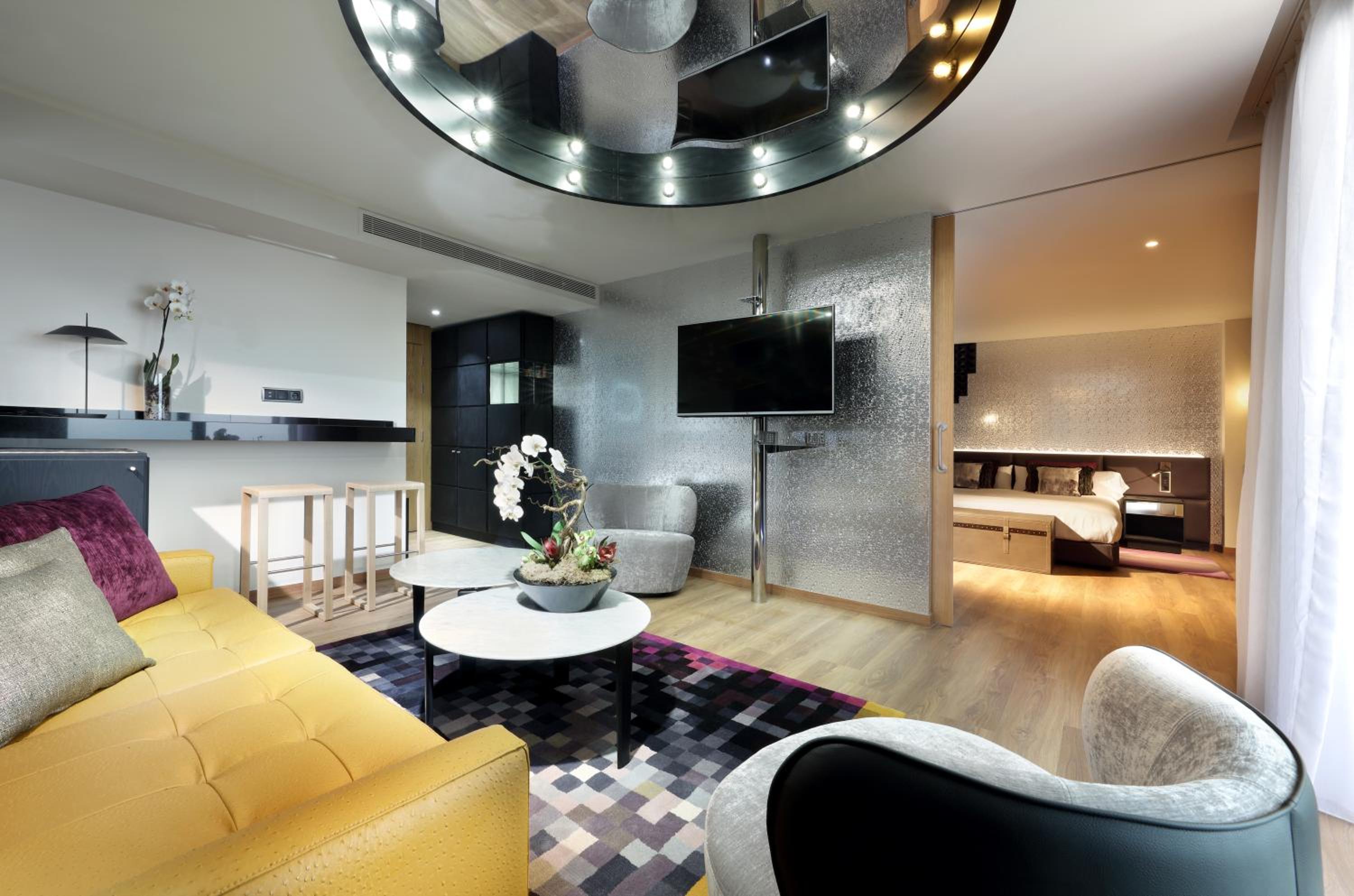 Rock Suite Platinum