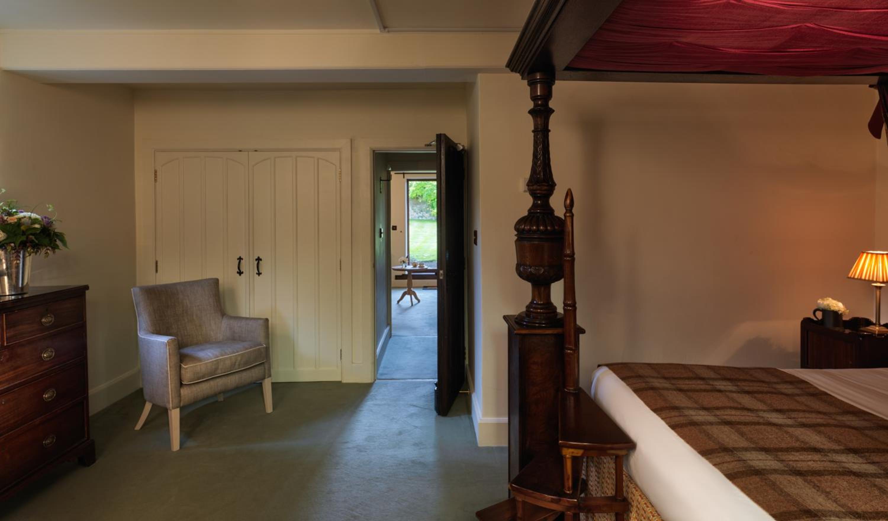 Deluxe Suite photo 1