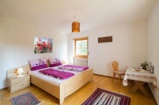 Family Suite (2 Adults + 3 Children)