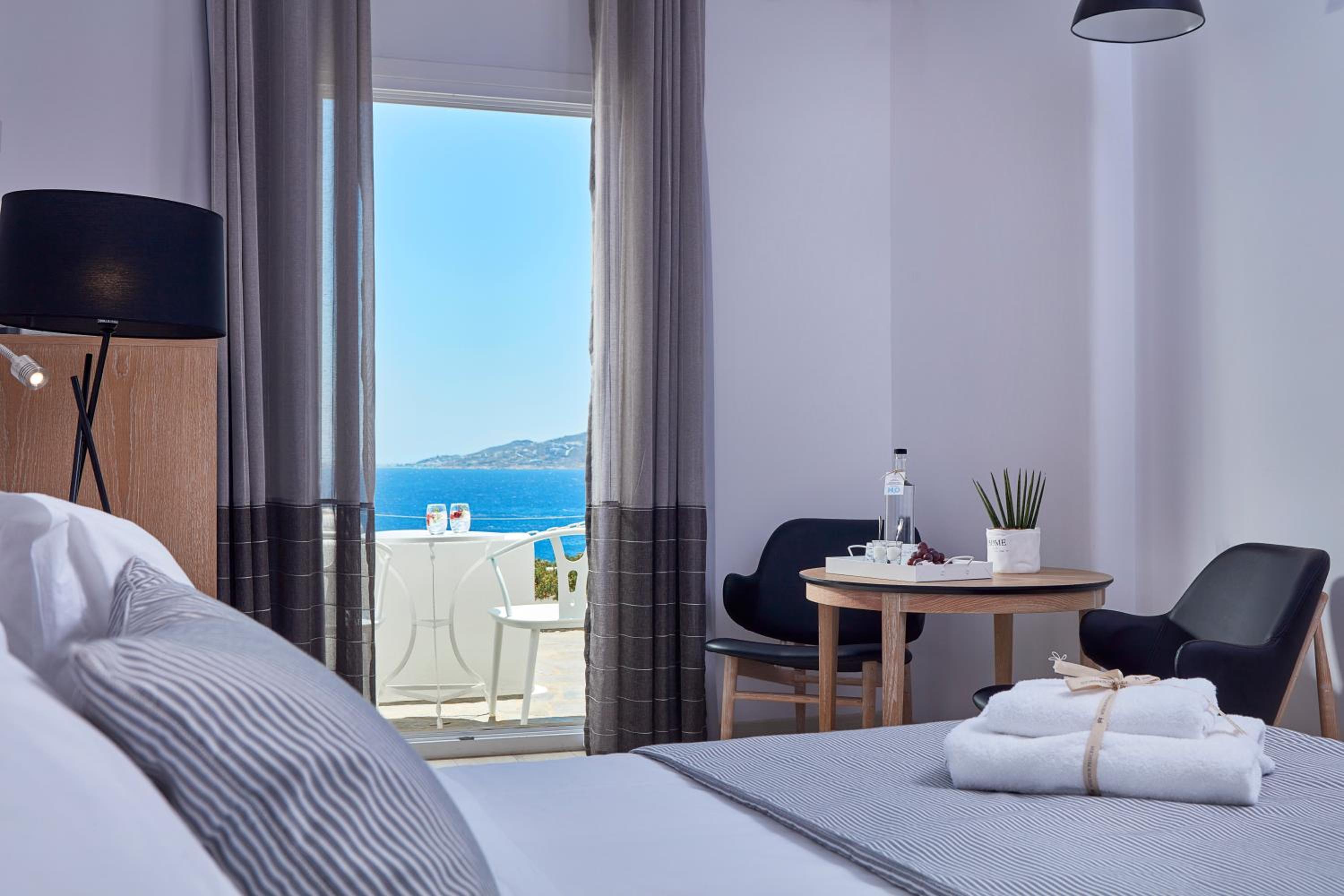 Junior Suite with Sea View - Photo 6