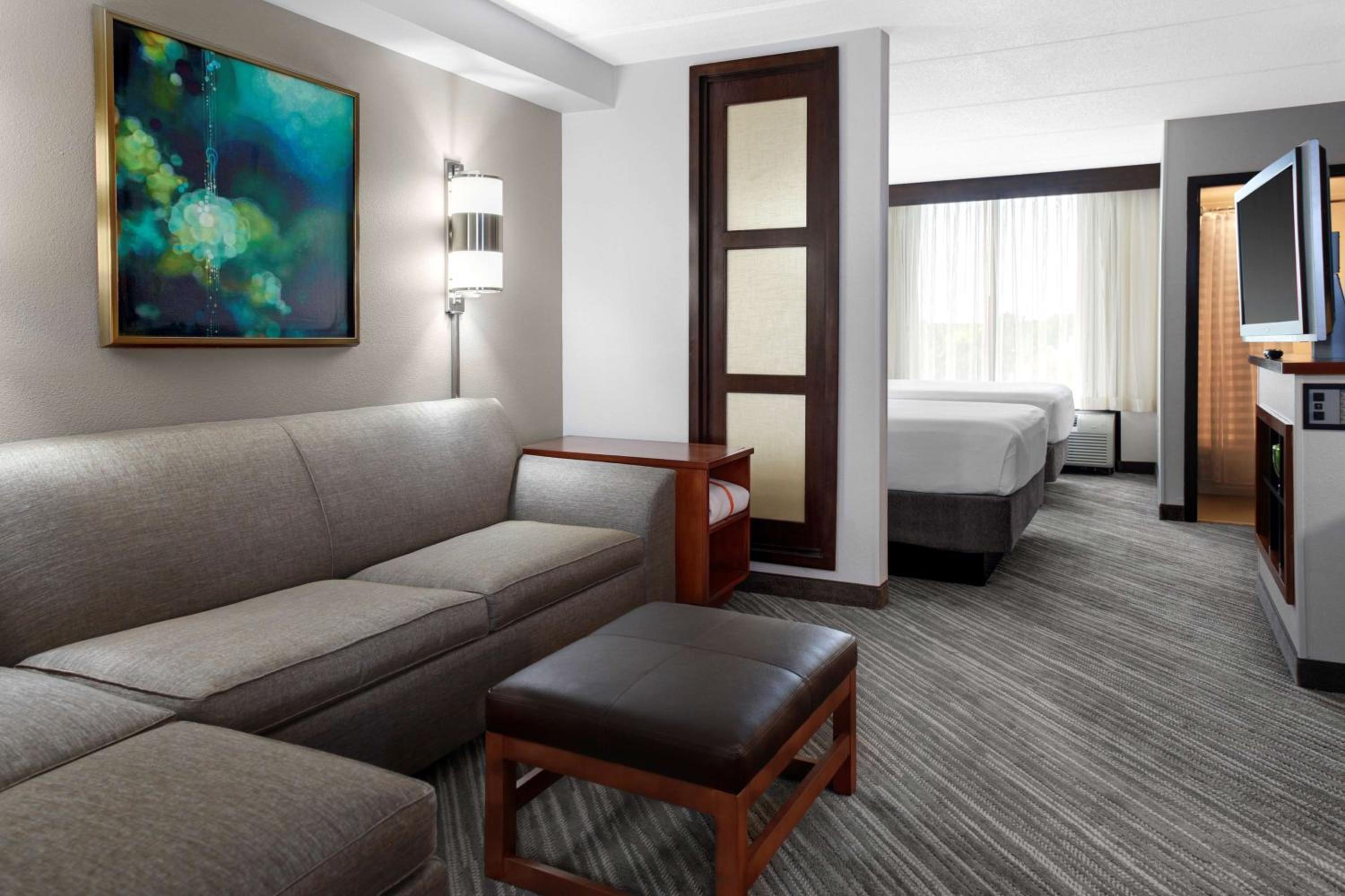 Double Room with Two Double Beds and Sofa Bed - Photo 4