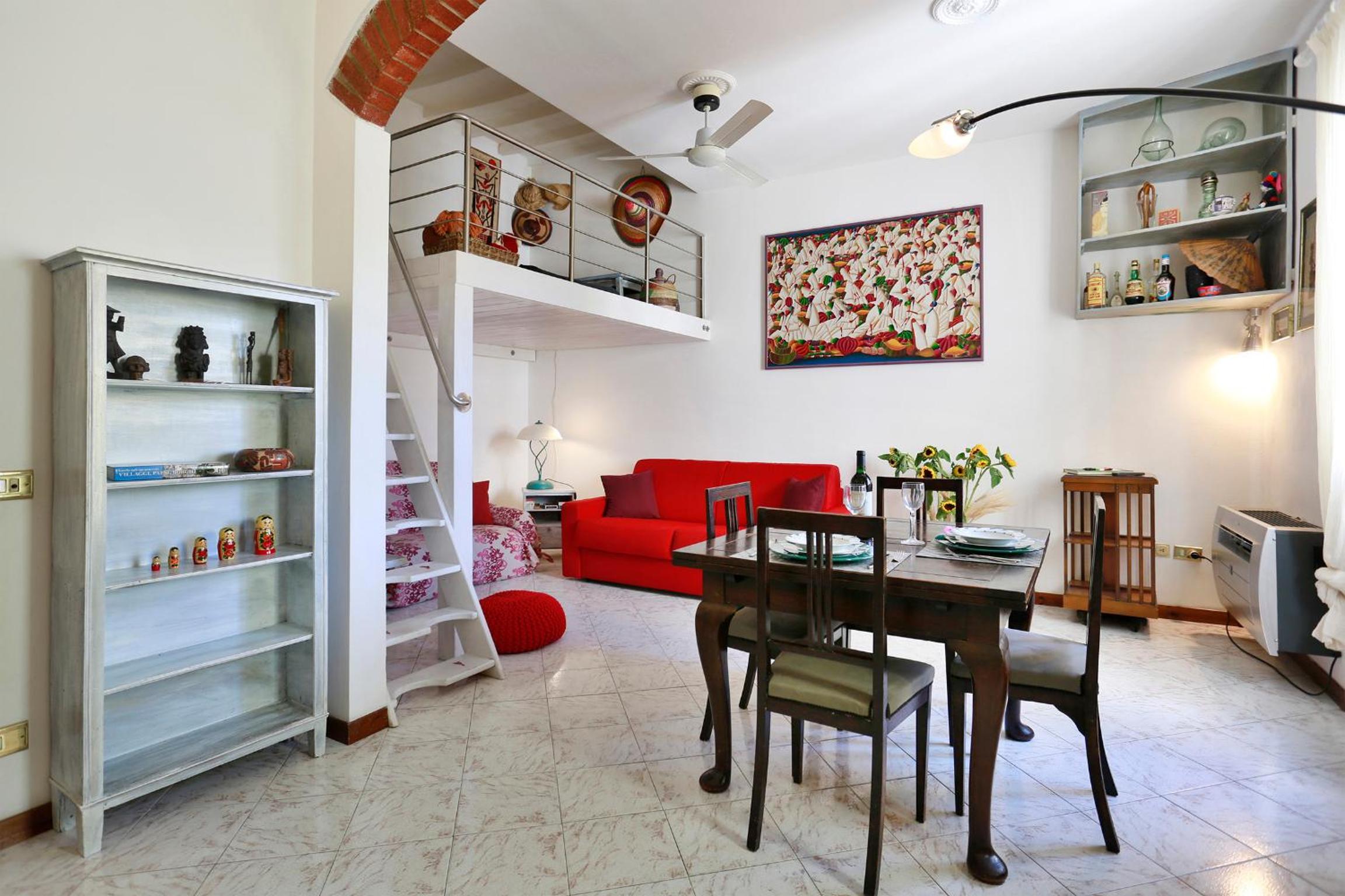 Apartment with Garden View