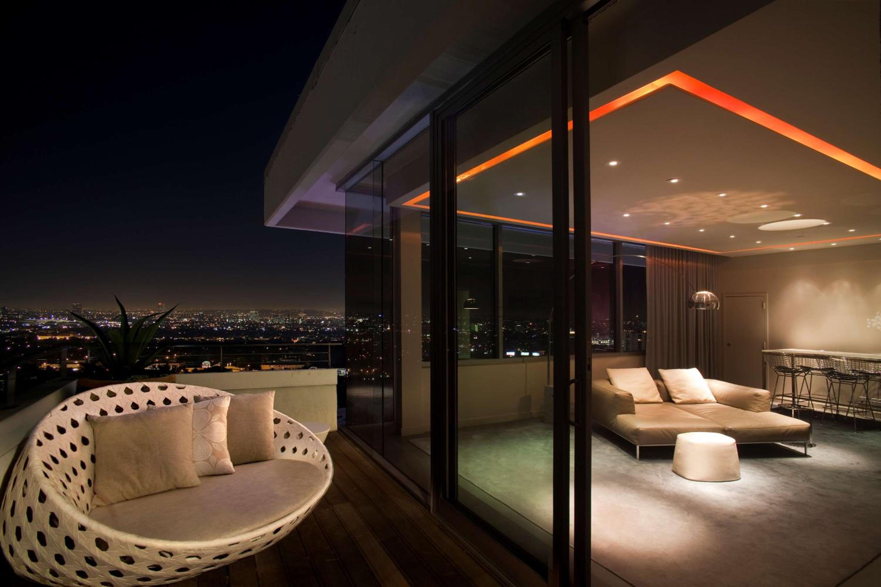 Penthouse Suite