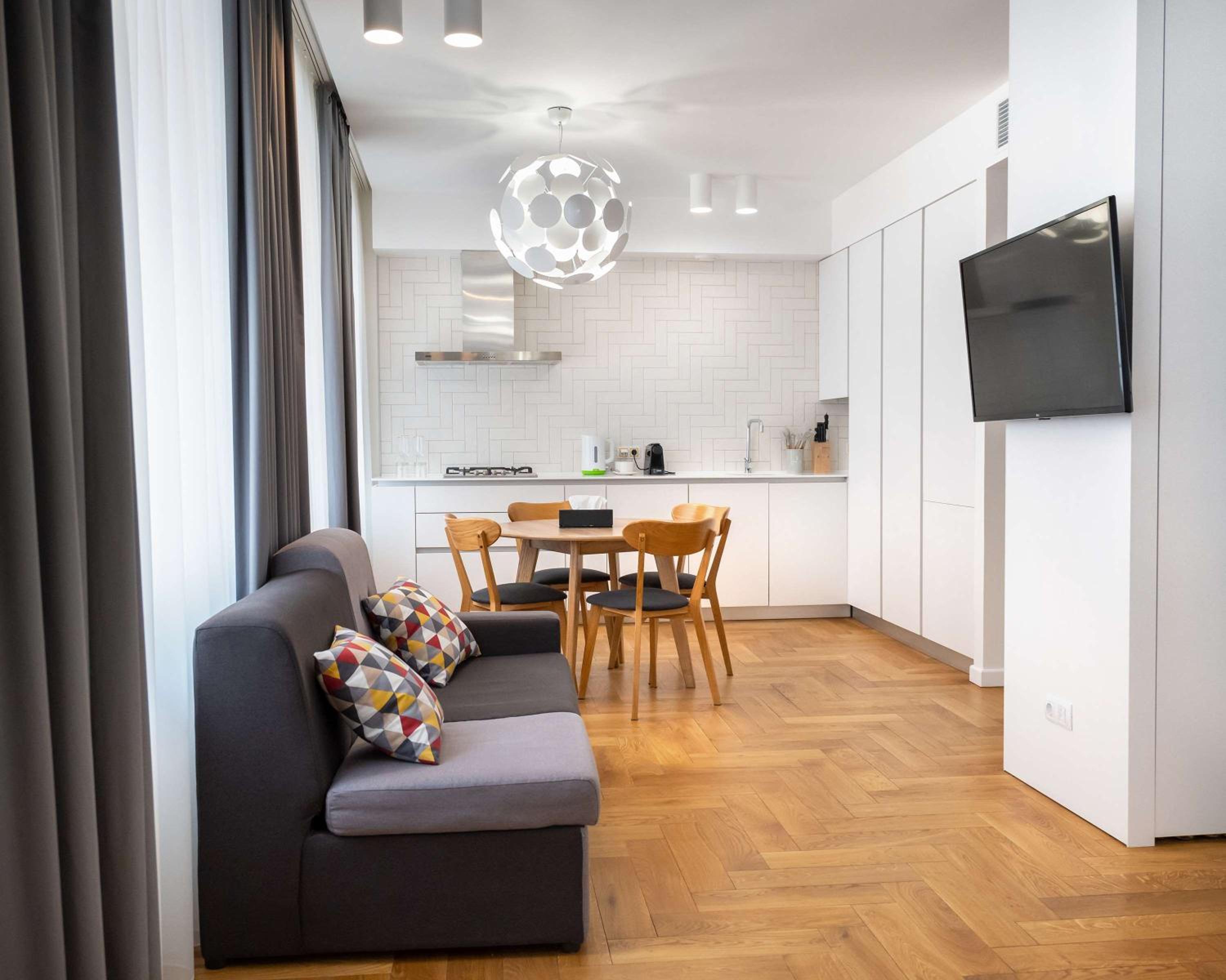 Studio Apartment with Queen Bed, Sofa Bed and Kitchen - City View/Non-Smoking photo 1