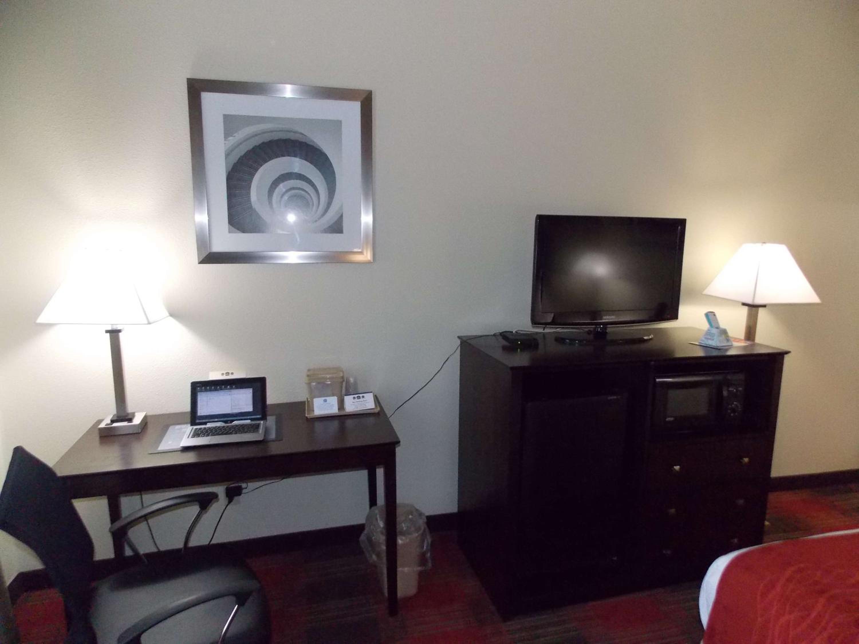Double Room with Two Double Beds - Photo 1
