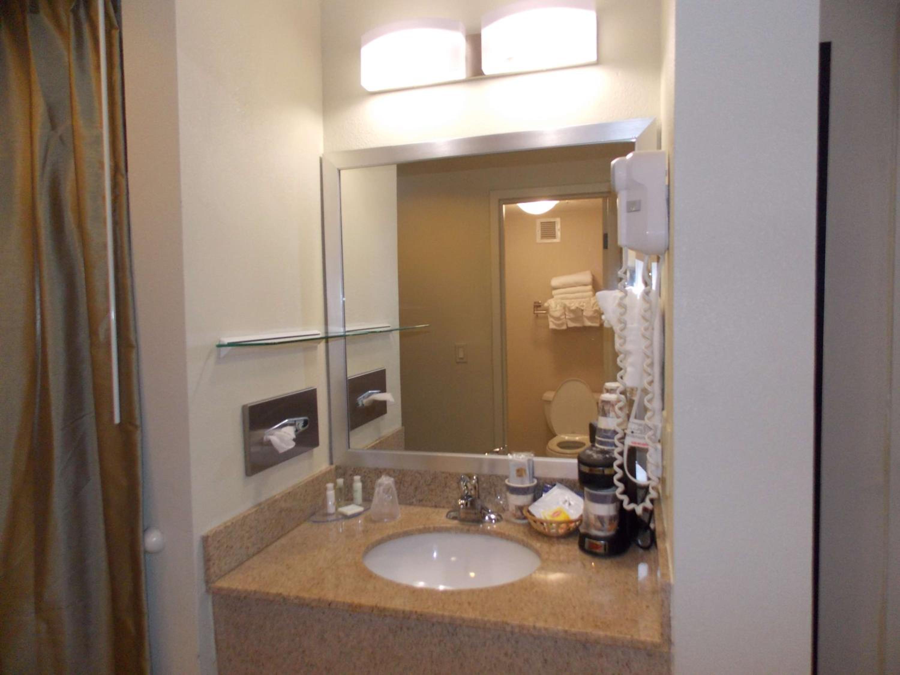 Double Room with Two Double Beds - Photo 4