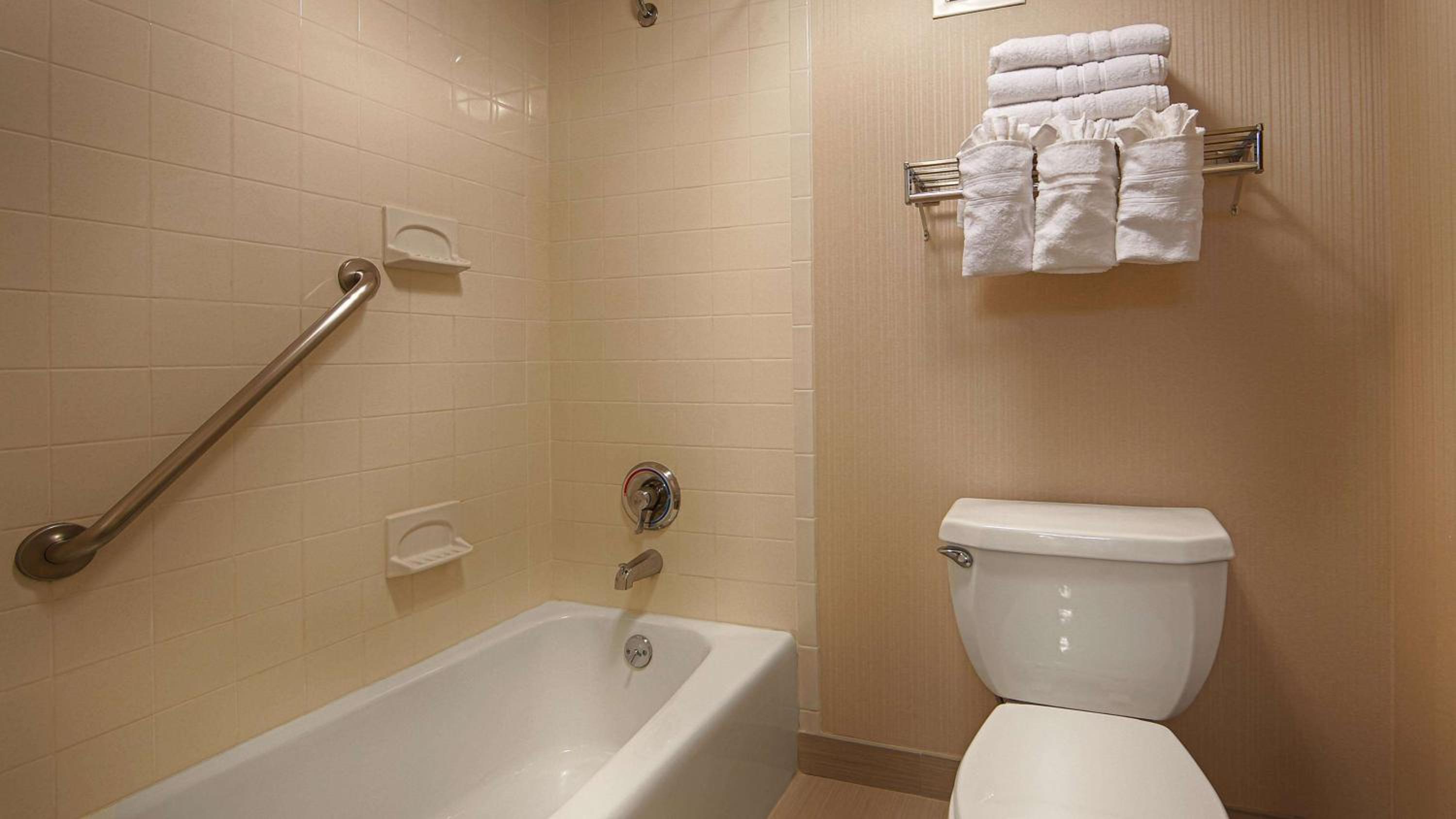 Double Room with Two Double Beds - Photo 3