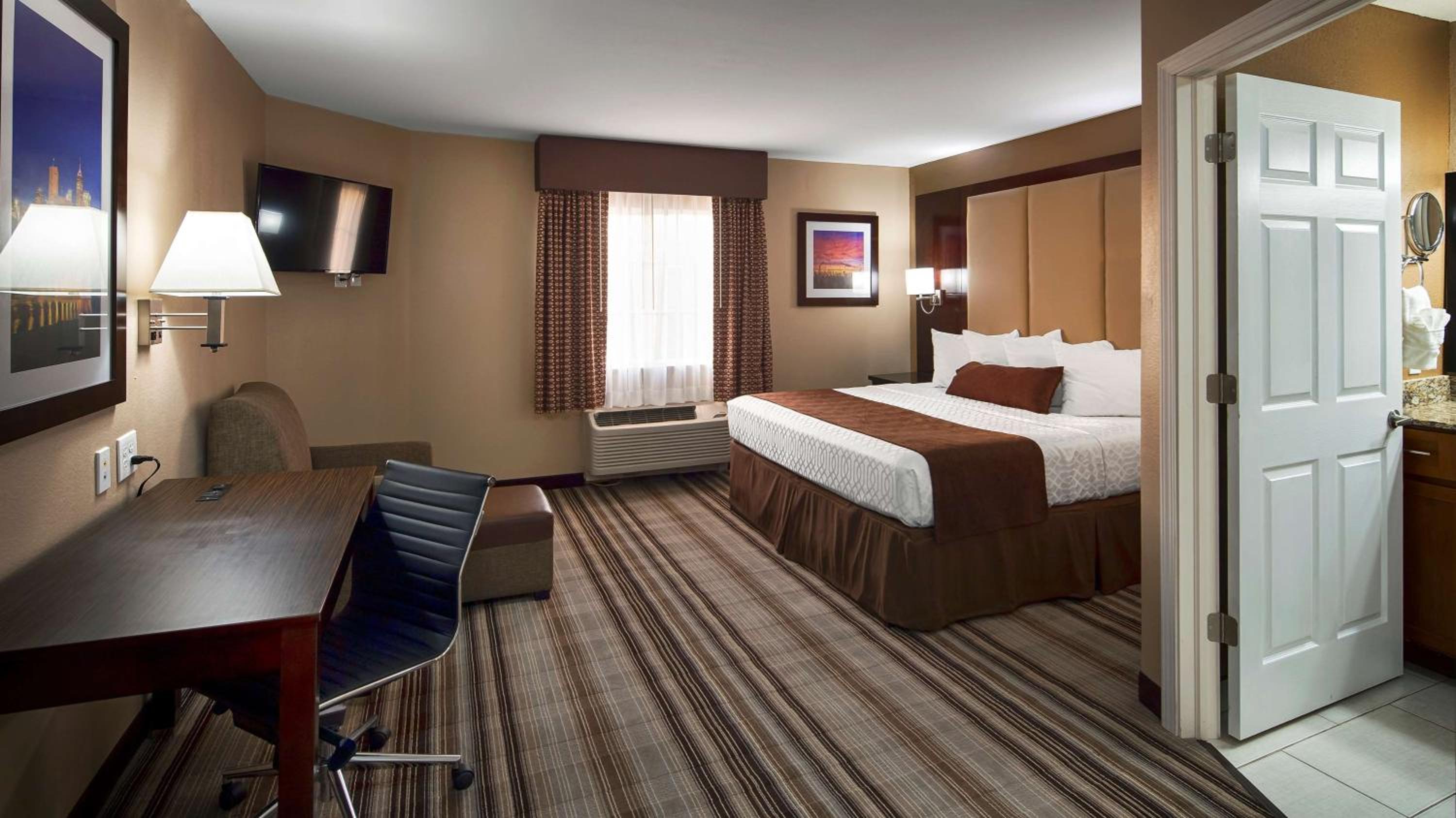King Room with Kitchenette - Non-Smoking - Photo 3