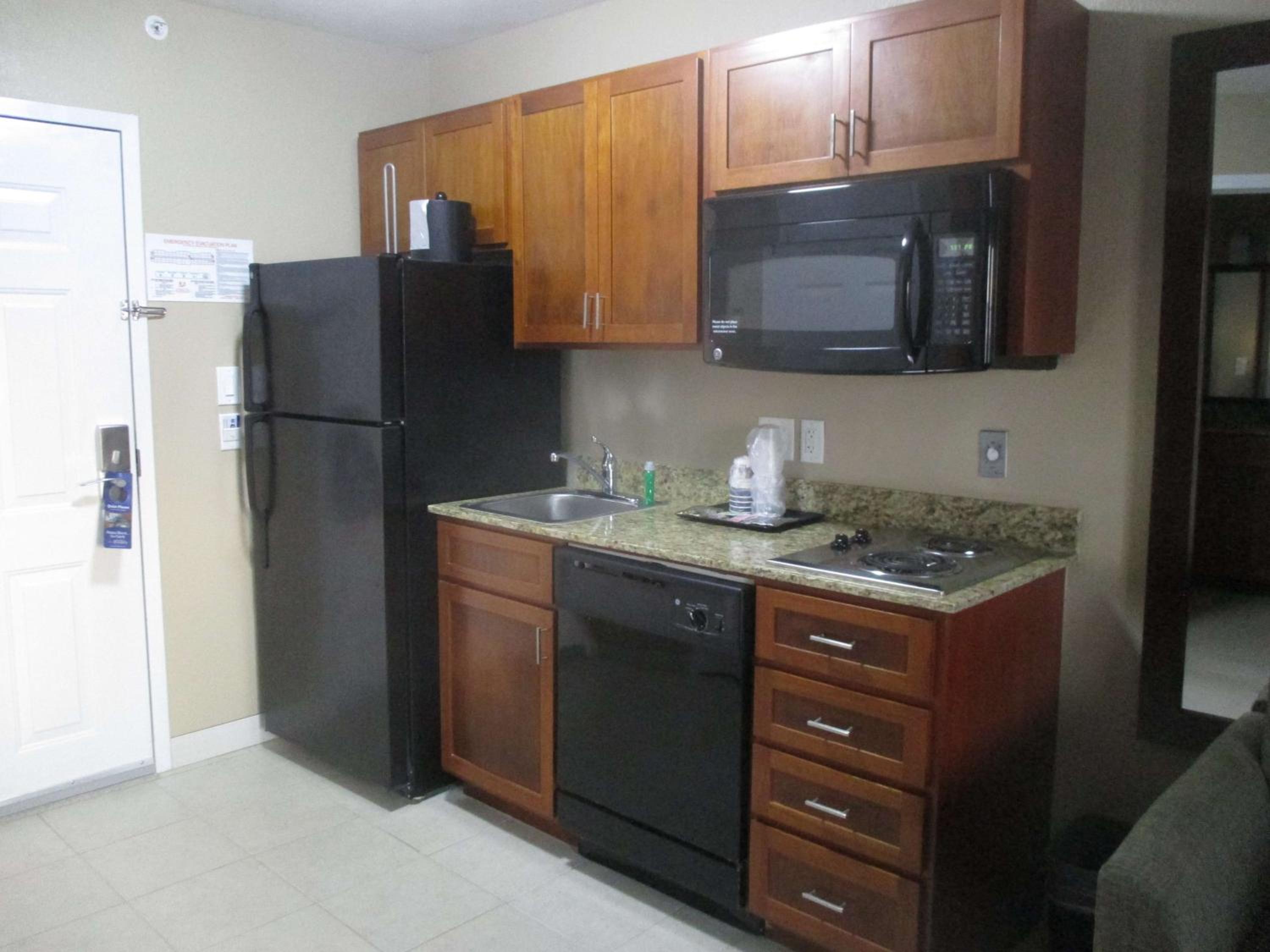 King Room - Non-Smoking - Photo 3