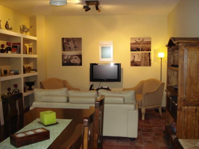 Double Room with Private Bathroom photo 3