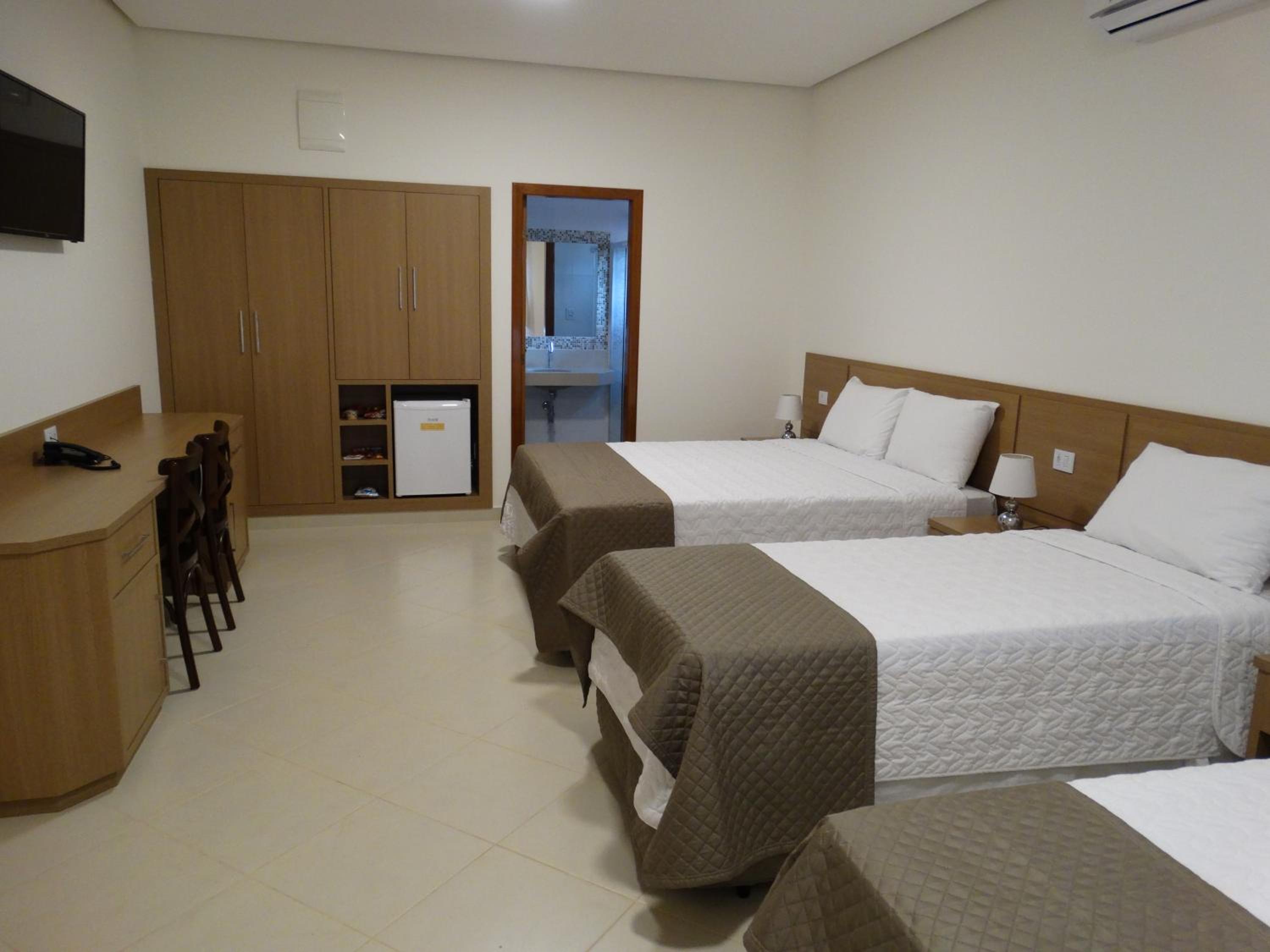 Executive Suite photo 2