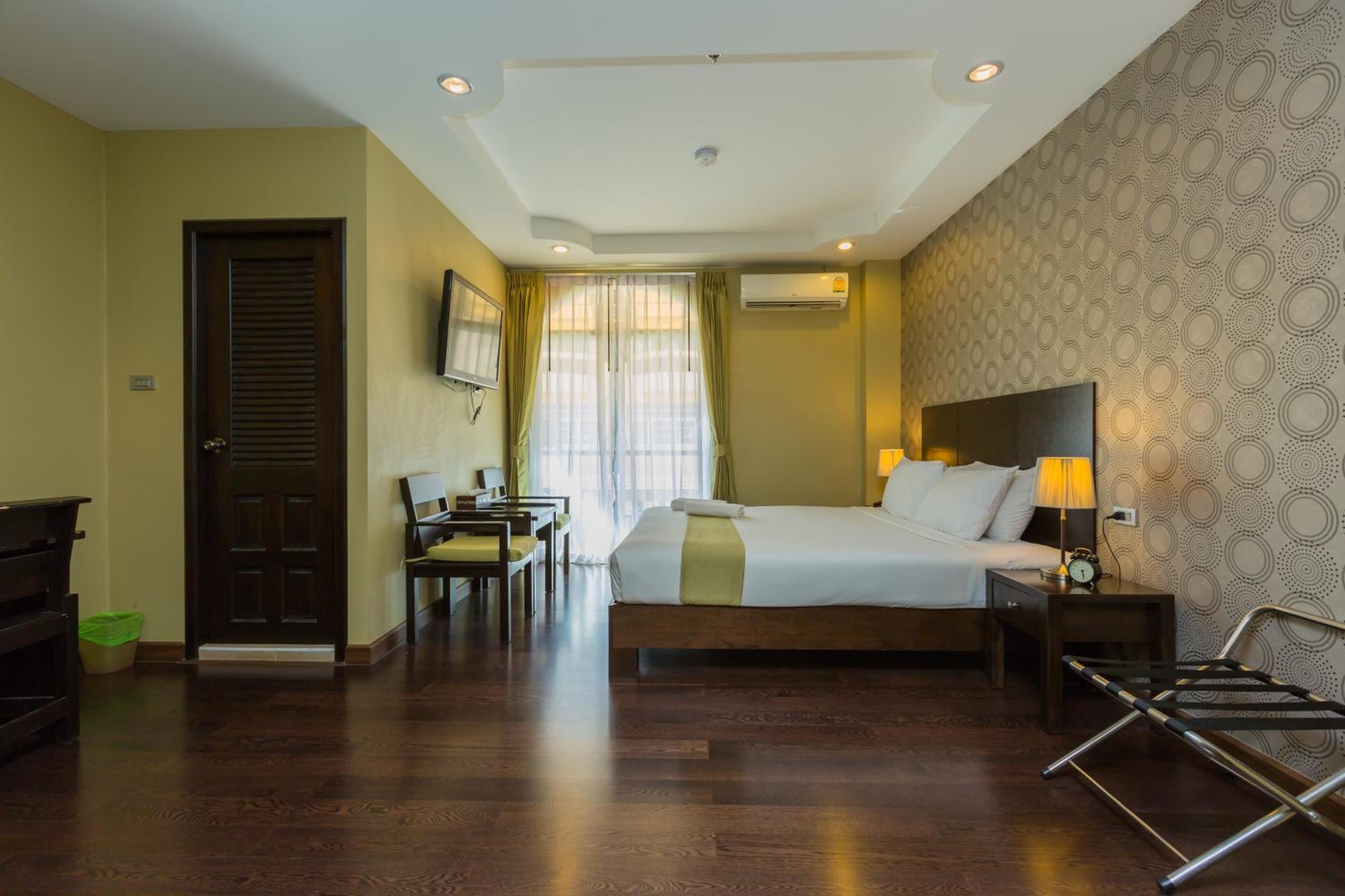 Super Deluxe Plus Double Room photo 2