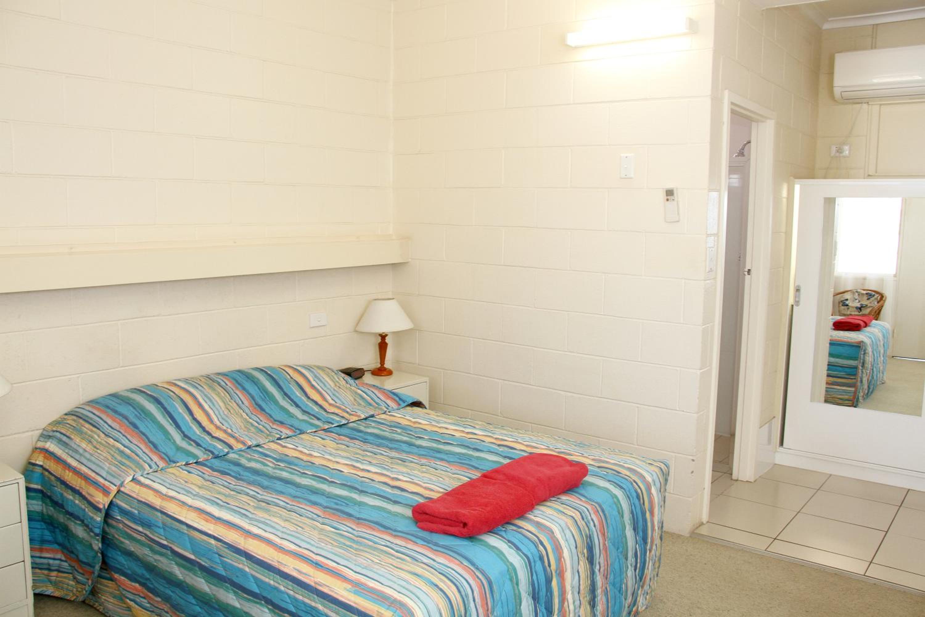 Standard Double Room photo 3
