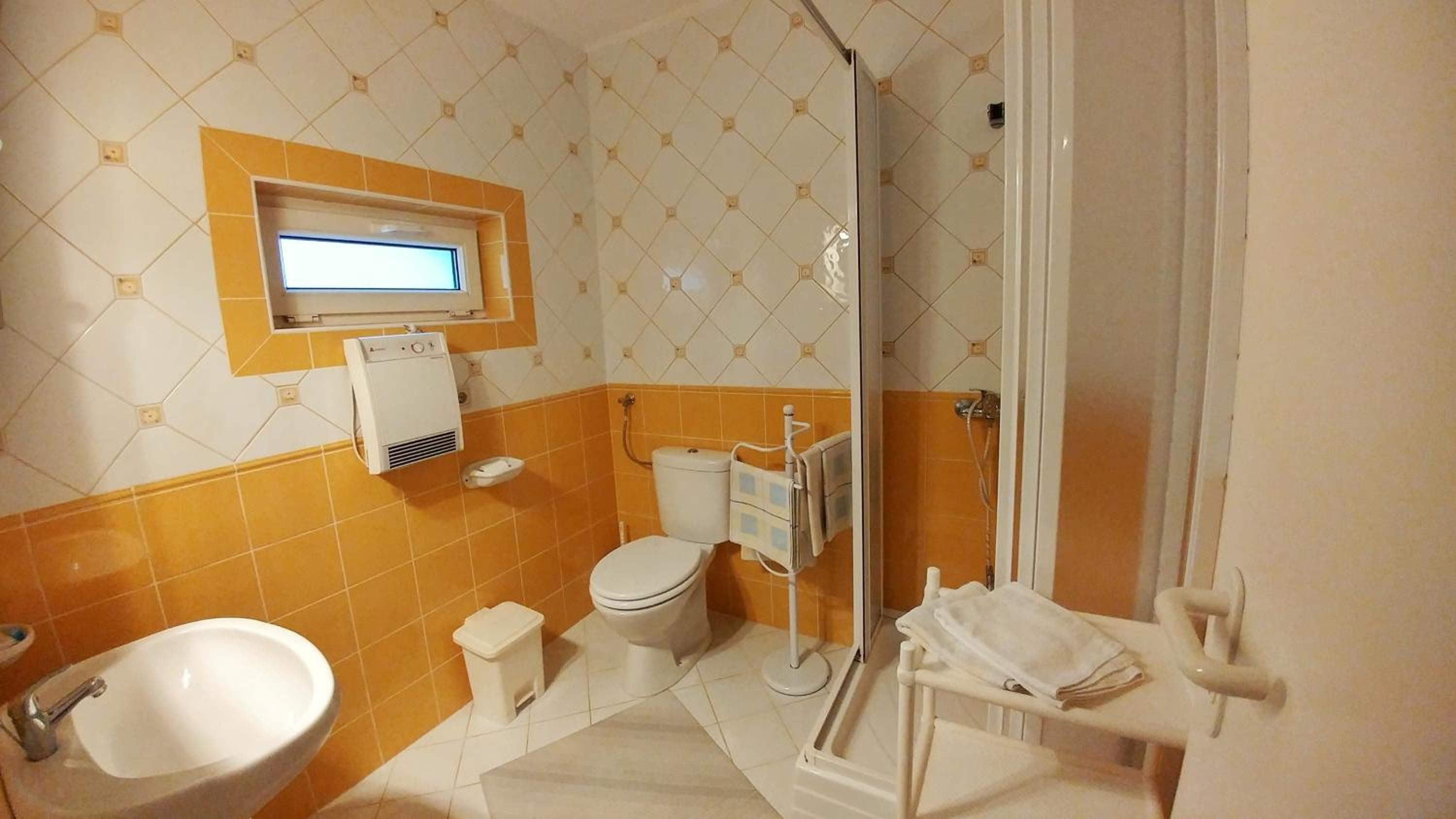 Quadruple Room photo 2