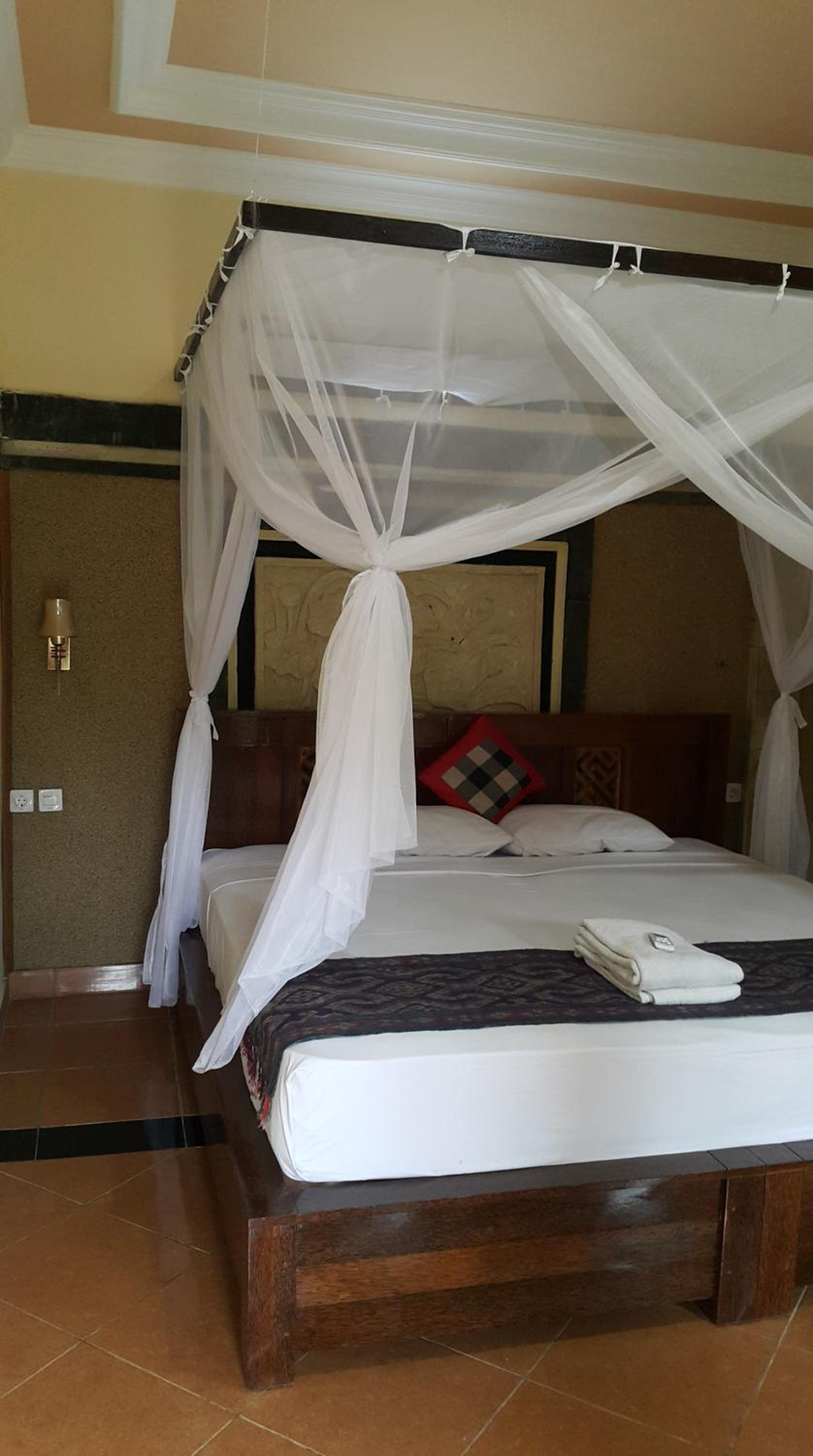 Superior Double or Twin Room - Photo 8
