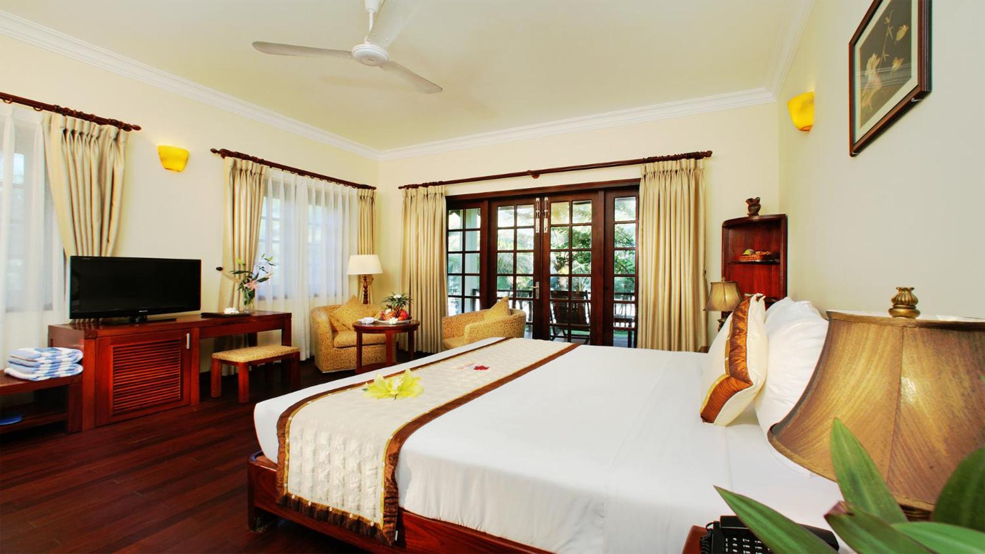 Bungalow - Beach Front - Photo 6